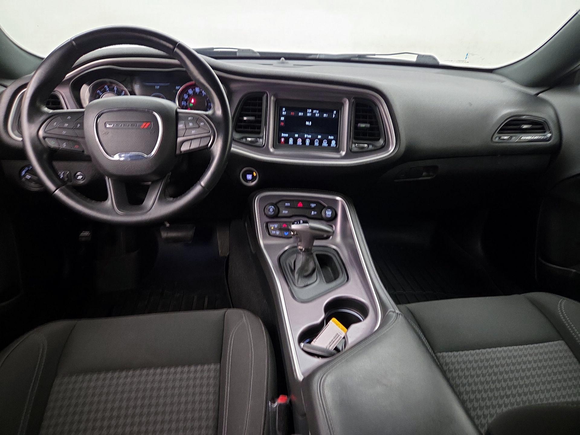 Thumbnail: 2019 Dodge Challenger - 9