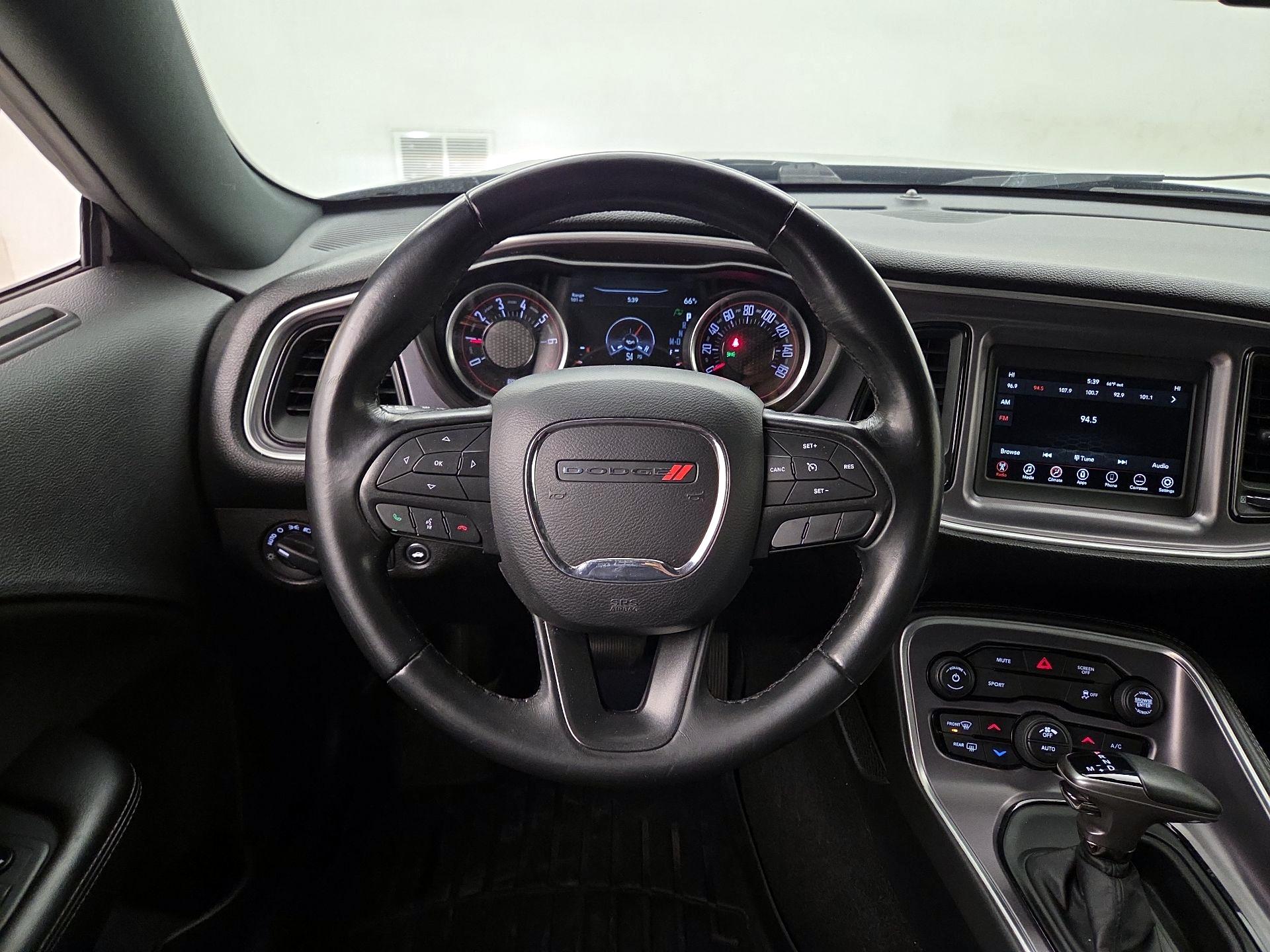 Thumbnail: 2019 Dodge Challenger - 10