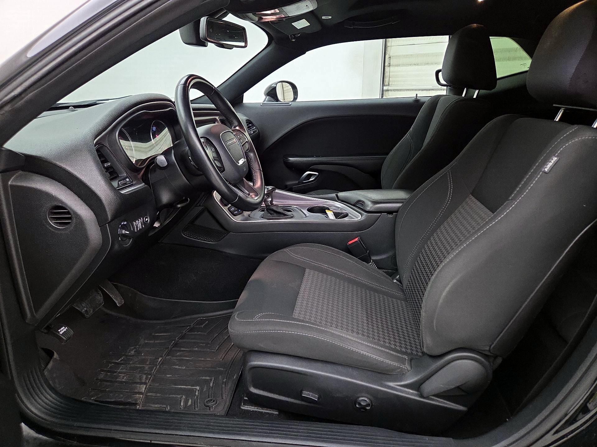 Thumbnail: 2019 Dodge Challenger - 11