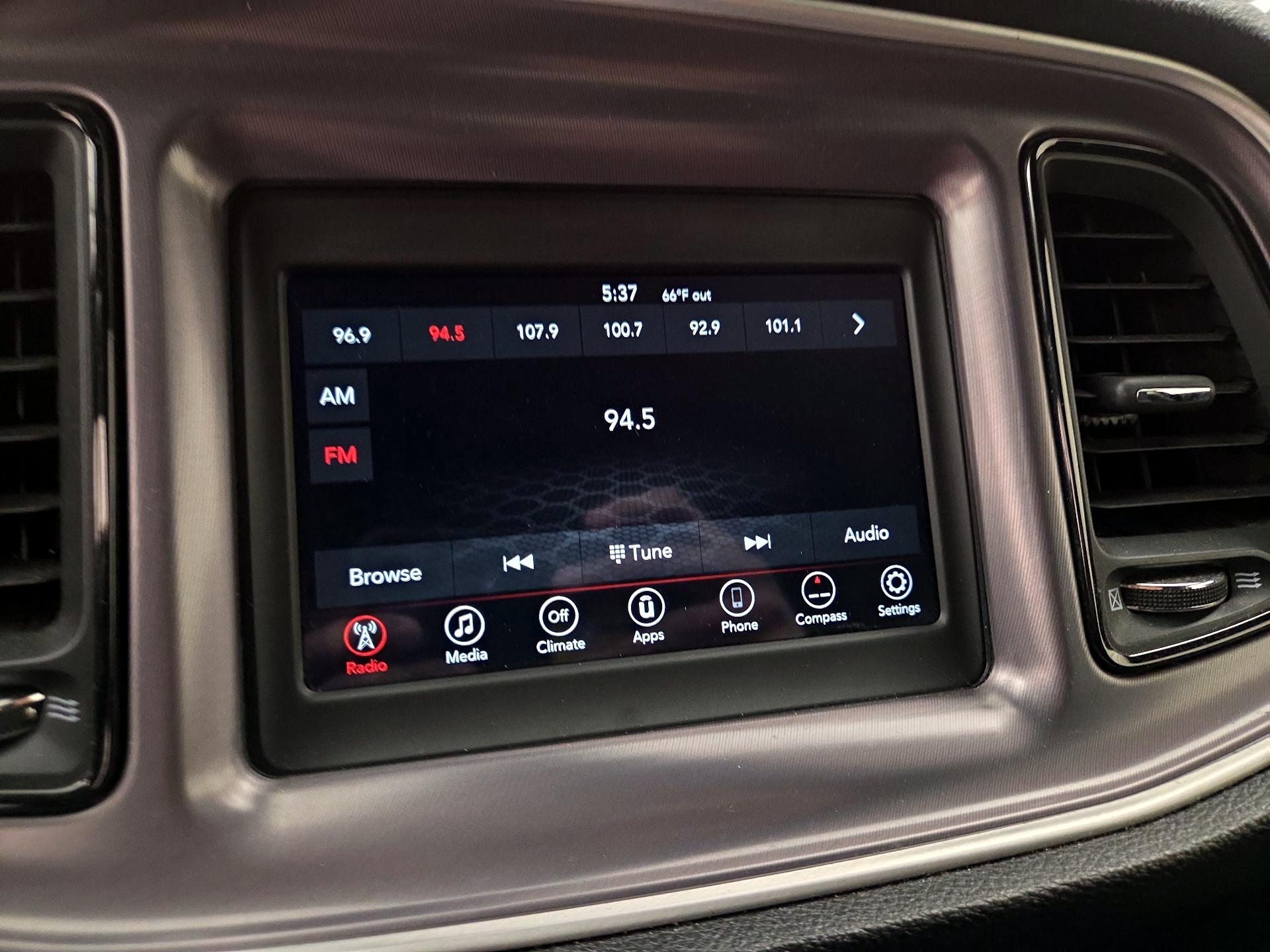 Thumbnail: 2019 Dodge Challenger - 15