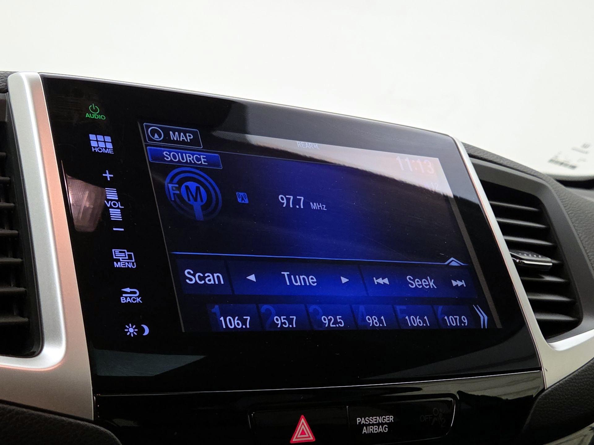 Thumbnail: 2016 Honda Pilot - 15