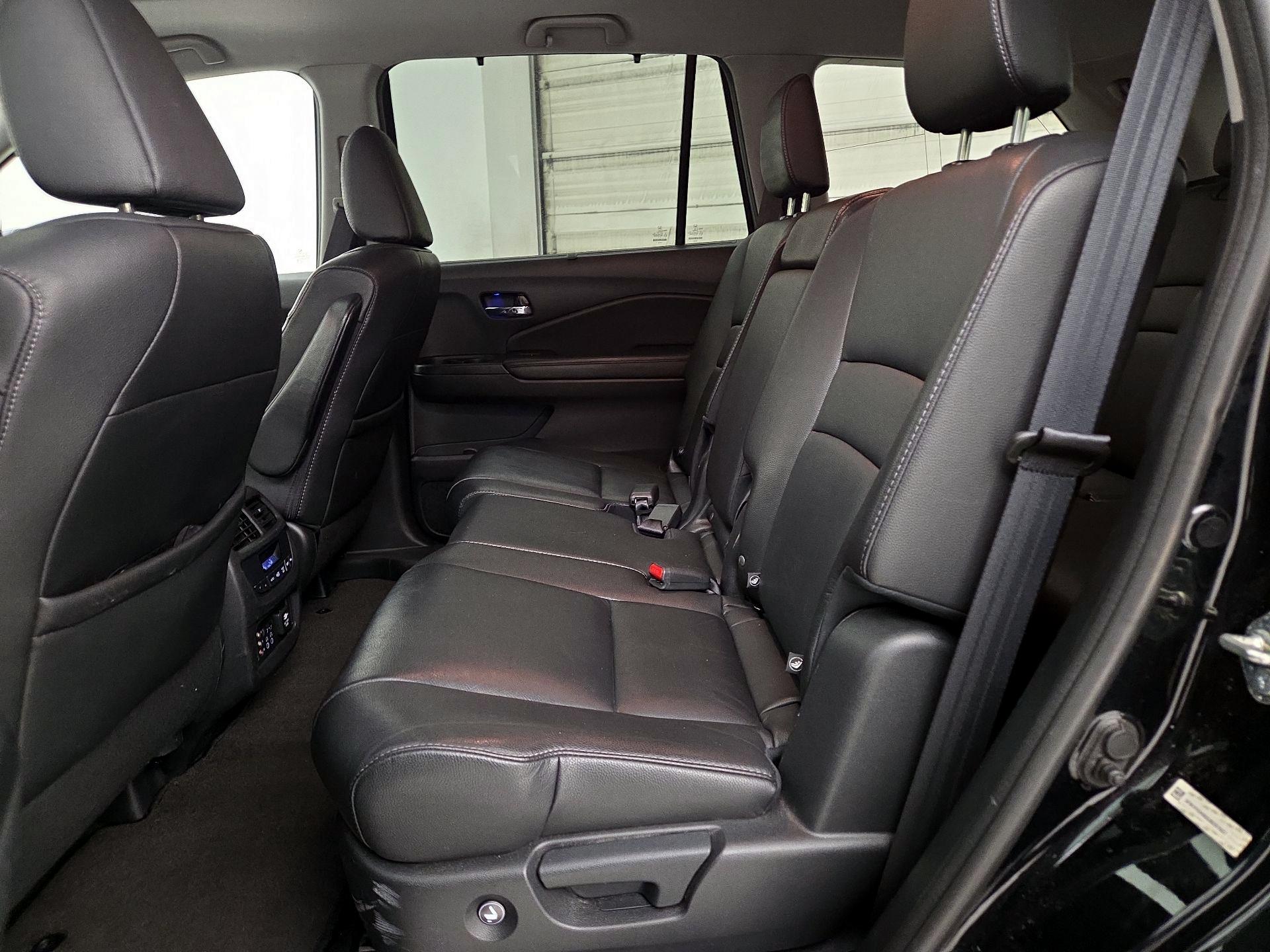 Thumbnail: 2016 Honda Pilot - 20