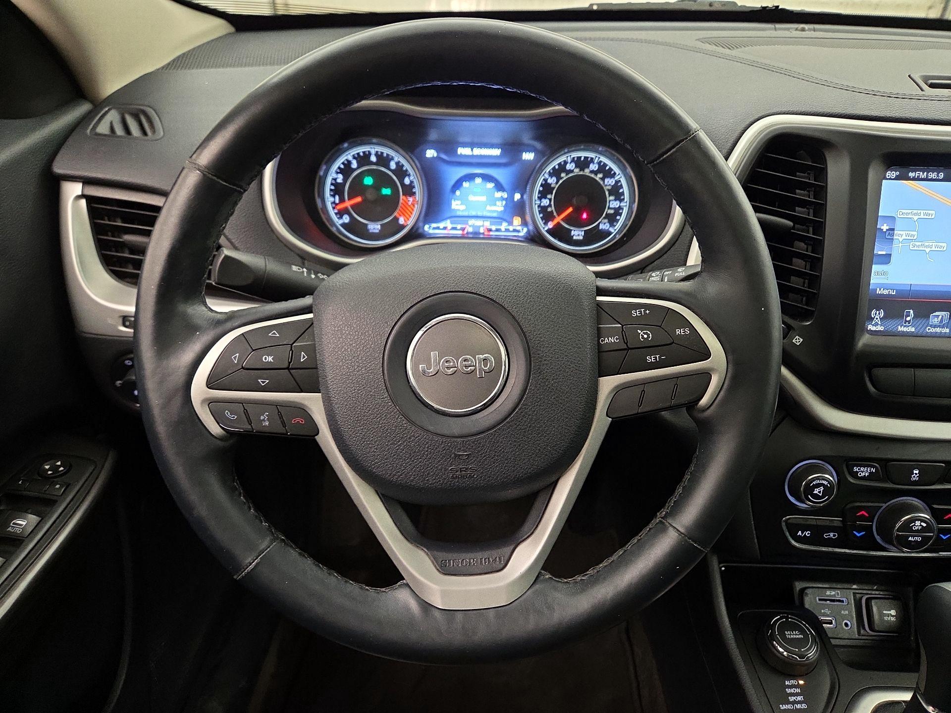 Thumbnail: 2014 Jeep Cherokee - 10