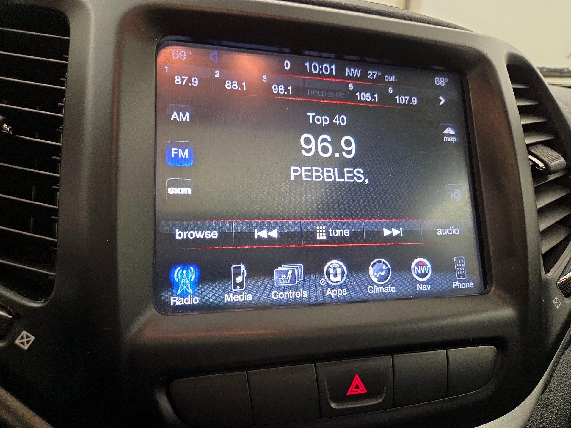 Thumbnail: 2014 Jeep Cherokee - 16