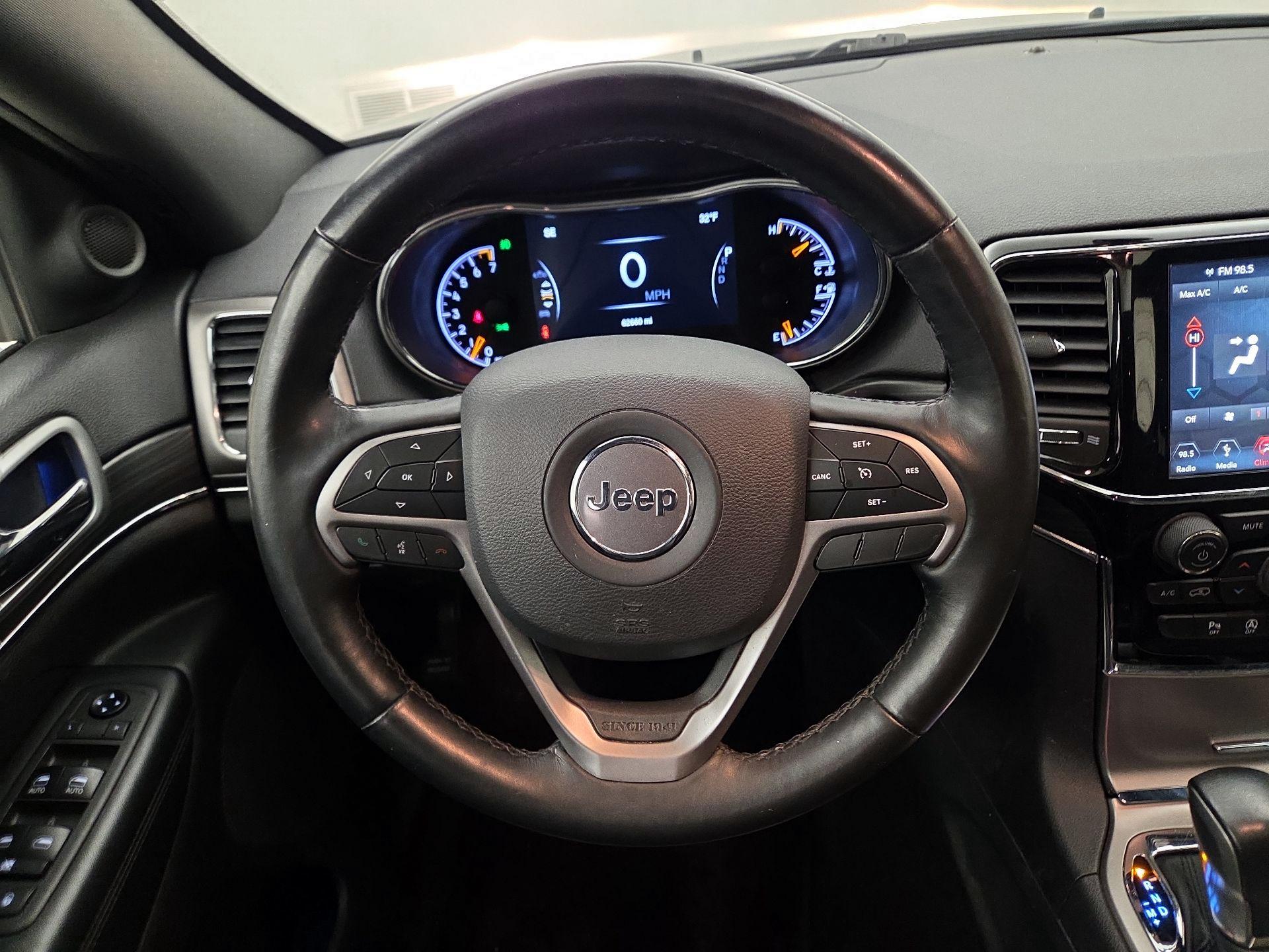 Thumbnail: 2019 Jeep Grand Cherokee - 10