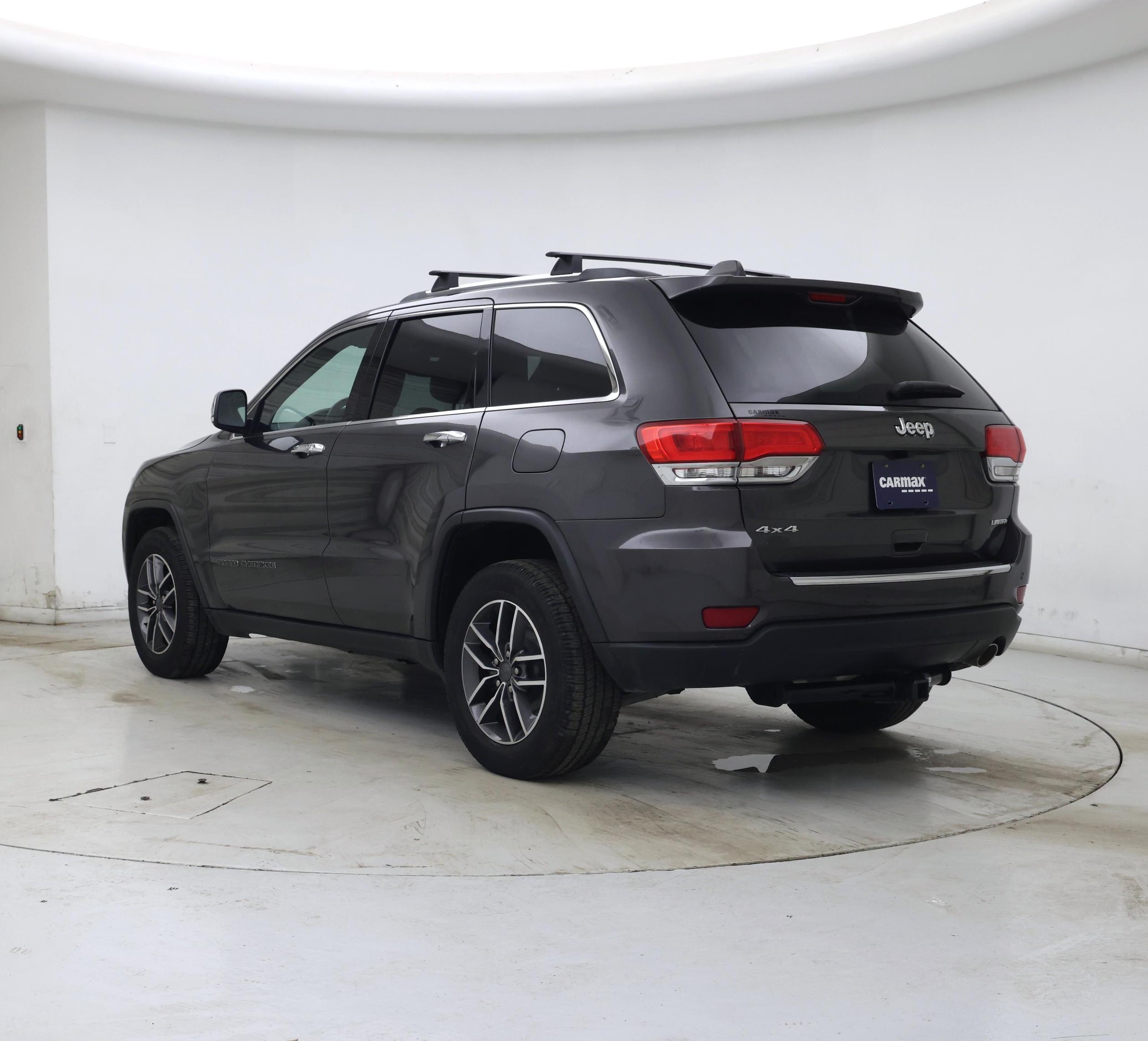 Thumbnail: 2019 Jeep Grand Cherokee - 2