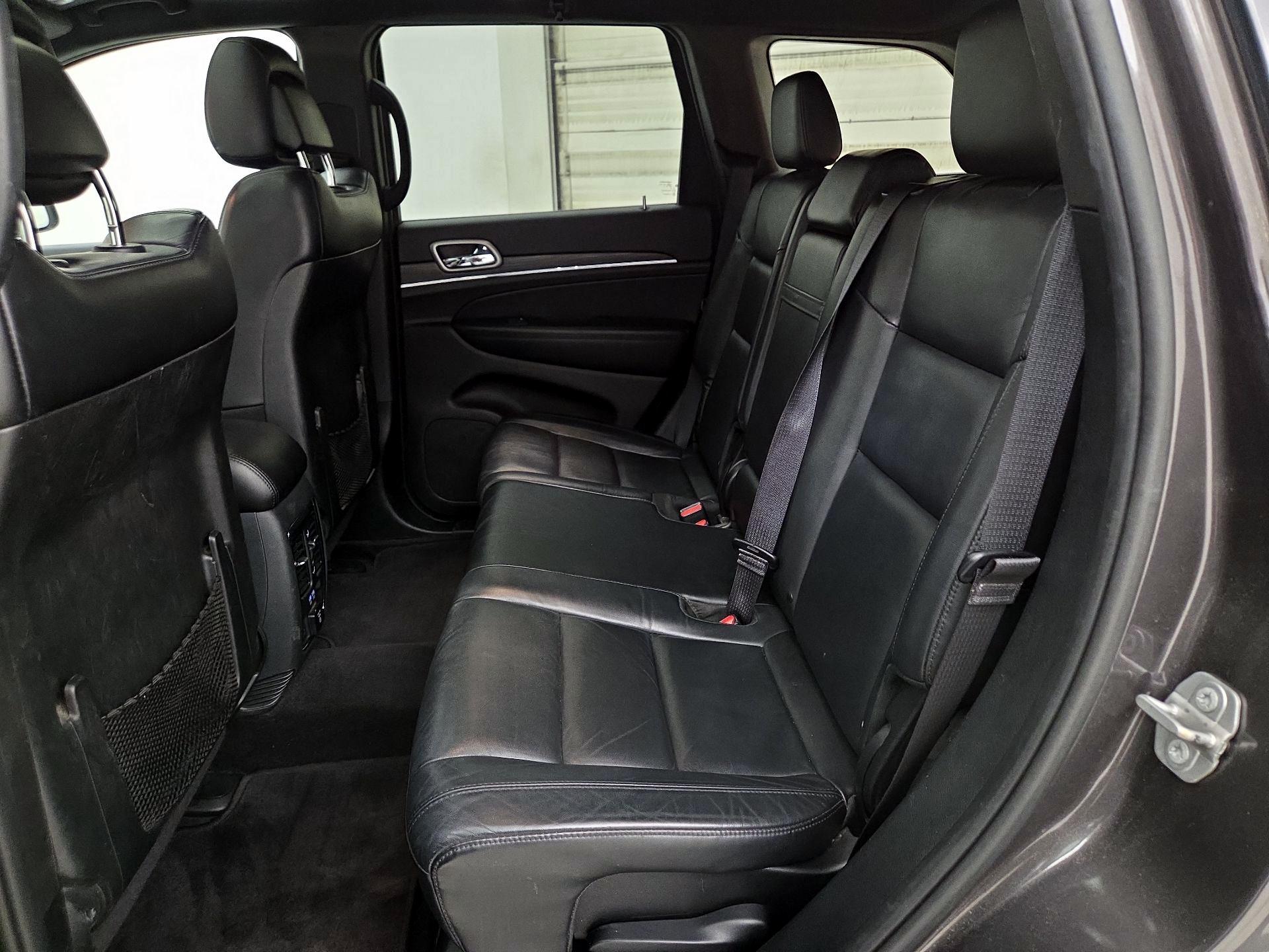 Thumbnail: 2019 Jeep Grand Cherokee - 20