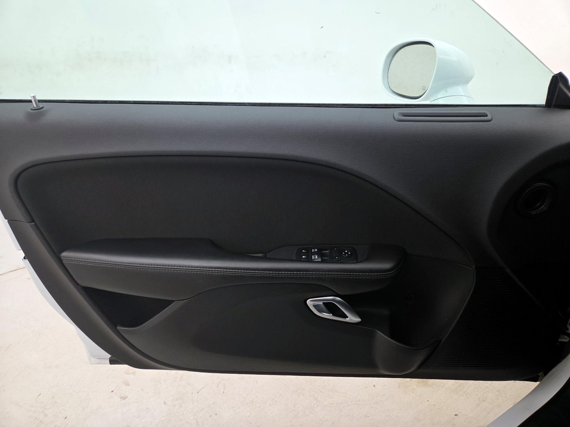 Thumbnail: 2018 Dodge Challenger - 12