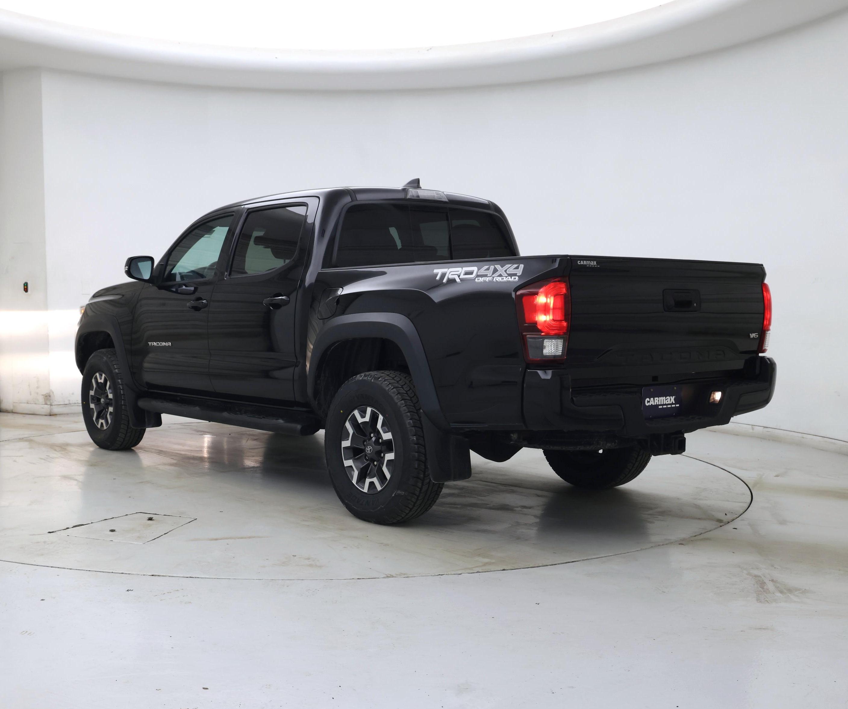 Thumbnail: 2019 Toyota Tacoma - 2