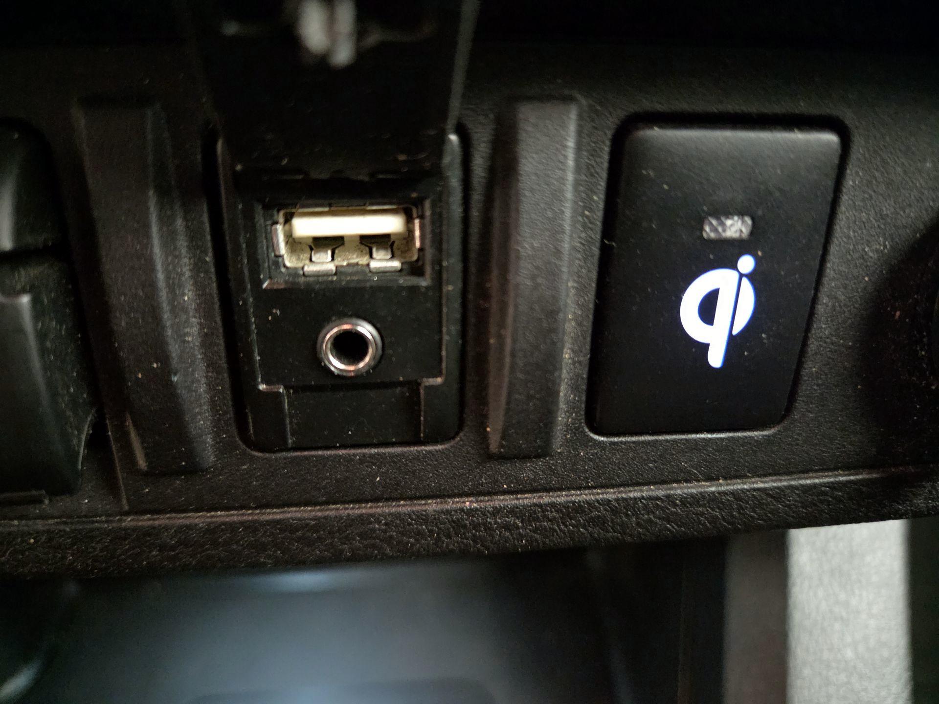 Thumbnail: 2019 Toyota Tacoma - 19