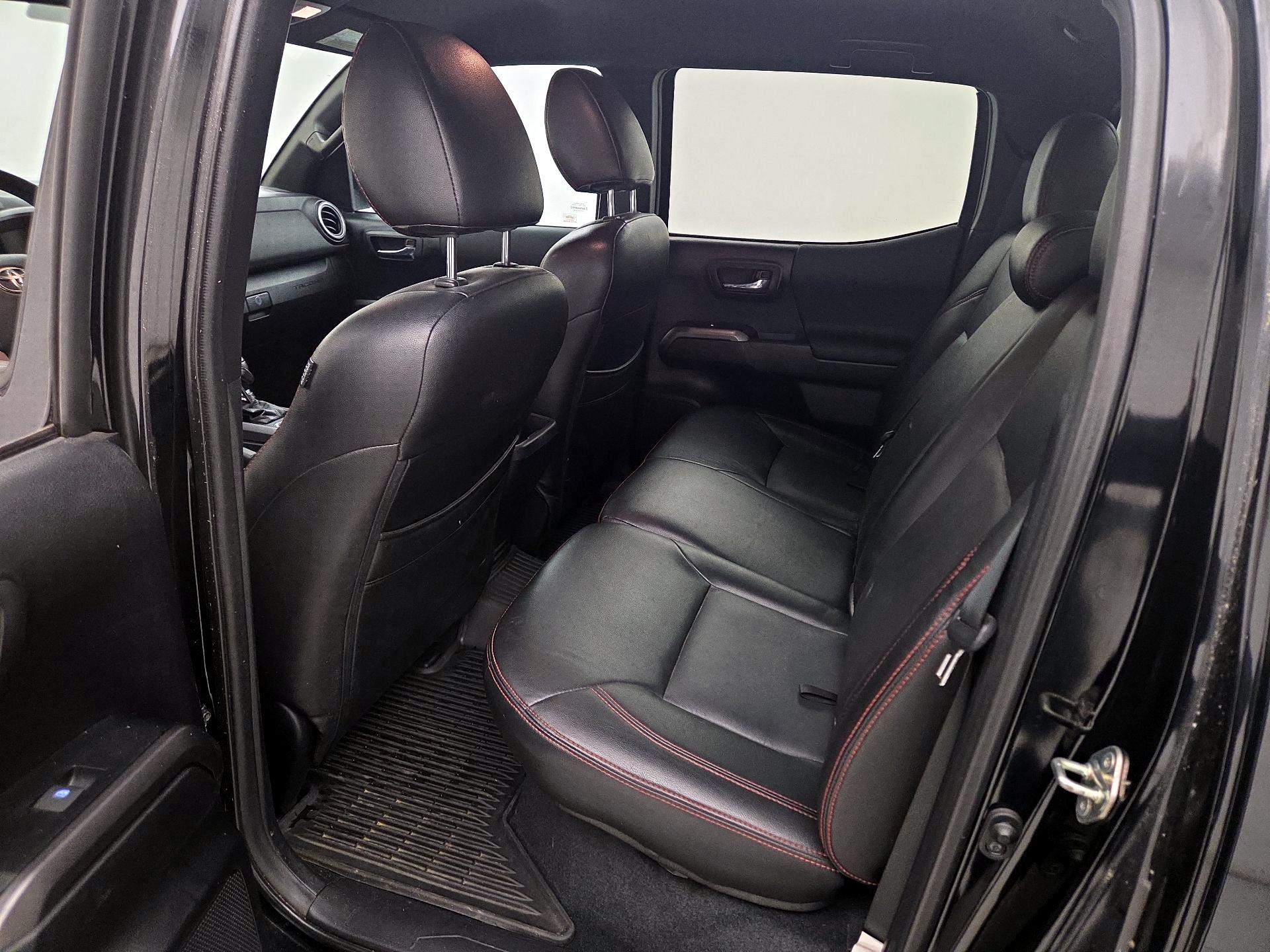 Thumbnail: 2019 Toyota Tacoma - 20