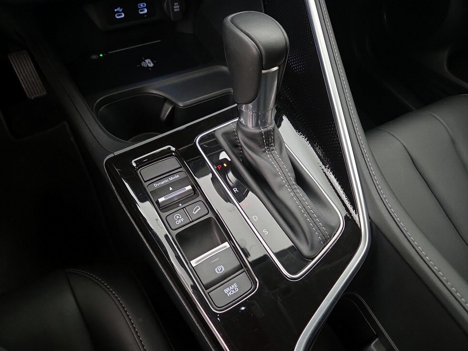 Thumbnail: 2025 Acura ADX - 17