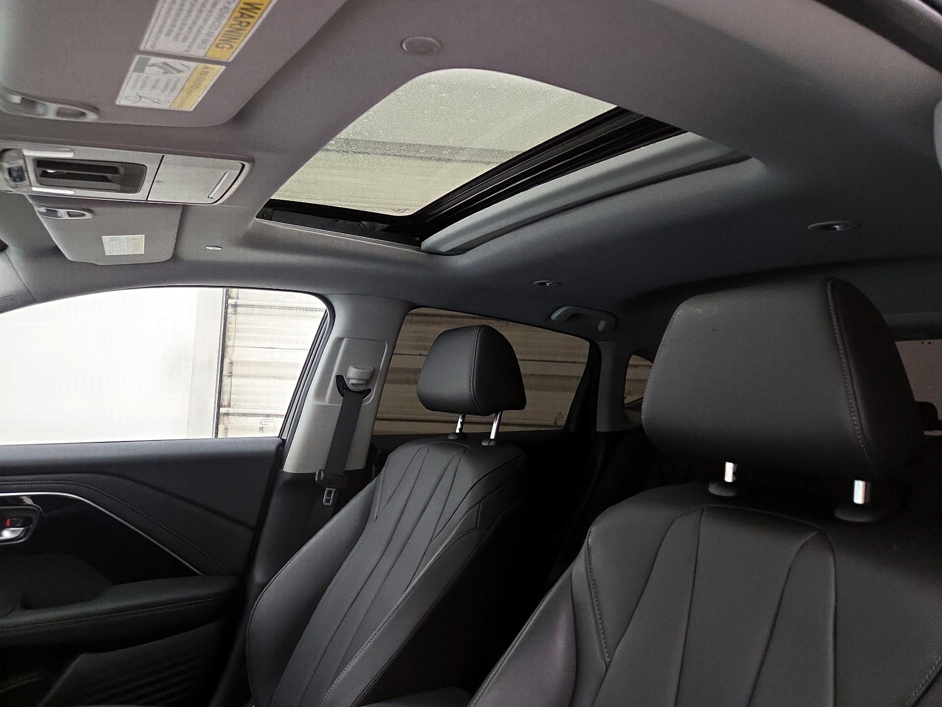 Thumbnail: 2025 Acura ADX - 19