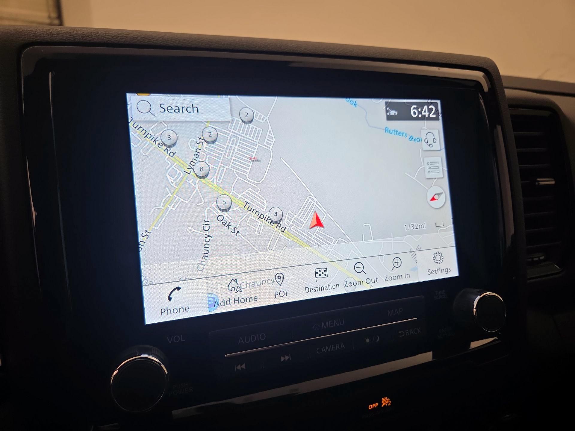 Thumbnail: 2023 Nissan Frontier - 14