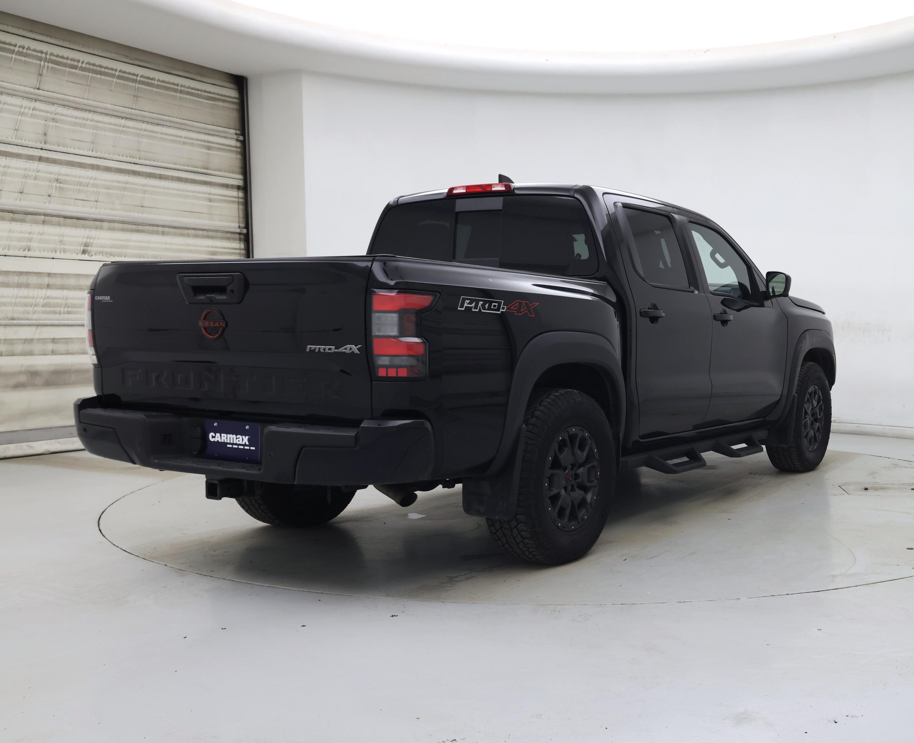 Thumbnail: 2023 Nissan Frontier - 8