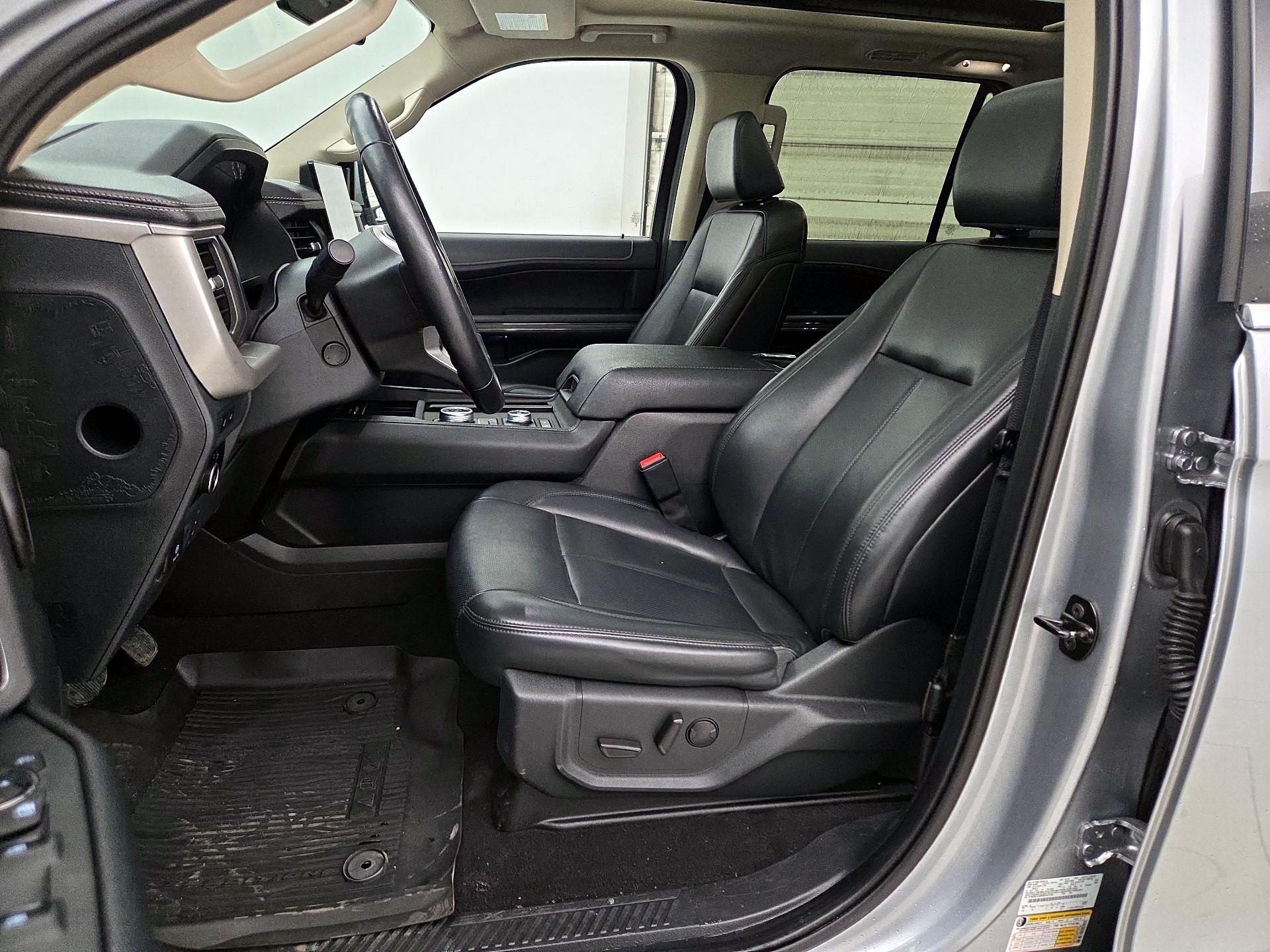 Thumbnail: 2023 Ford Expedition MAX - 11