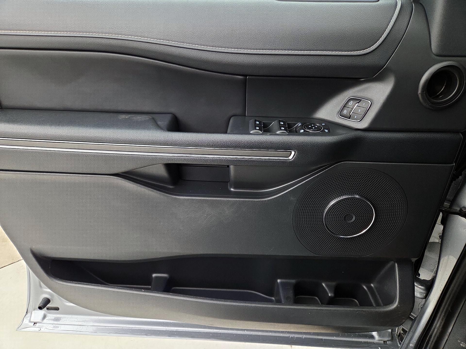 Thumbnail: 2023 Ford Expedition MAX - 12