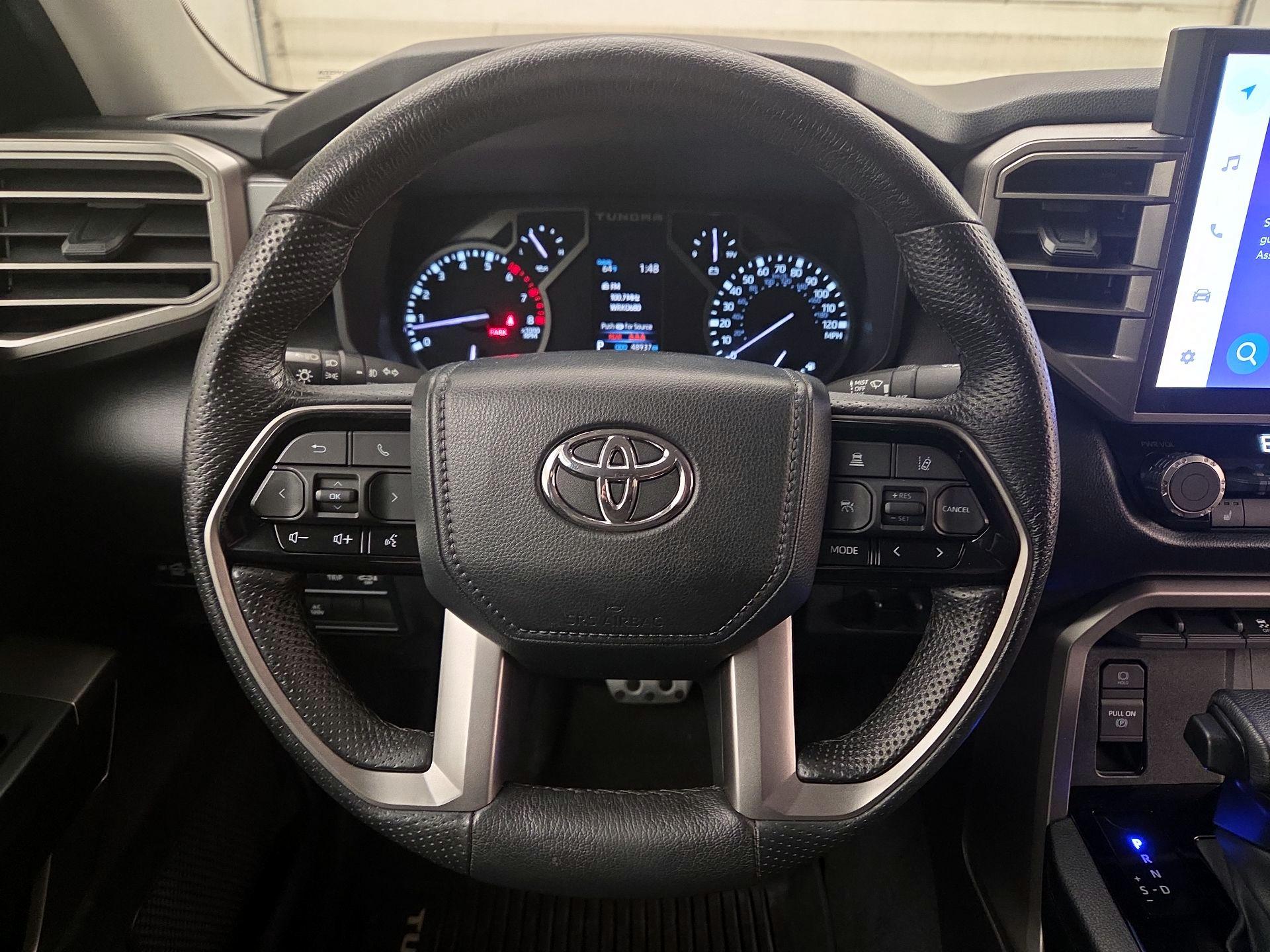 Thumbnail: 2022 Toyota Tundra - 10