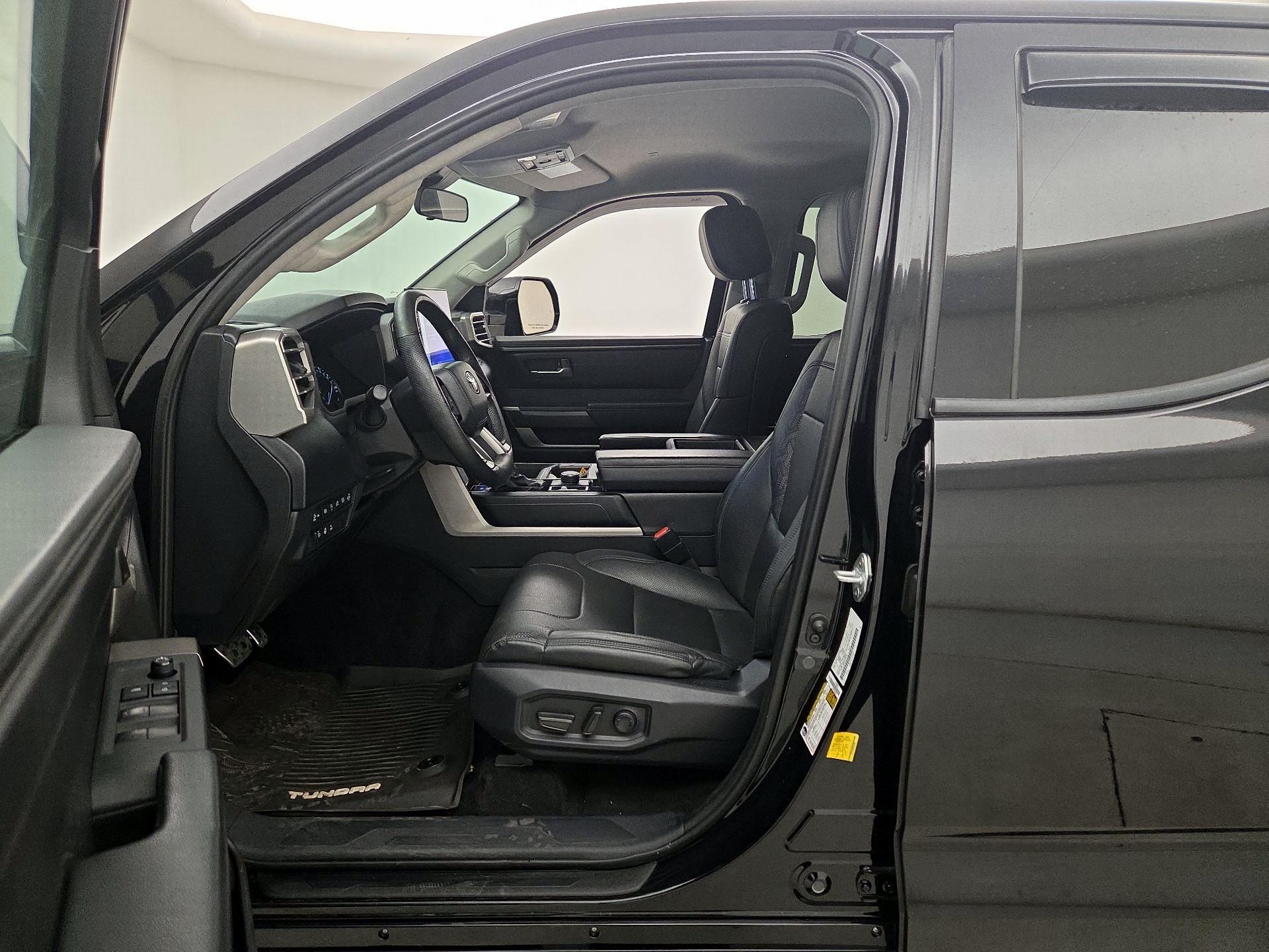 Thumbnail: 2022 Toyota Tundra - 11