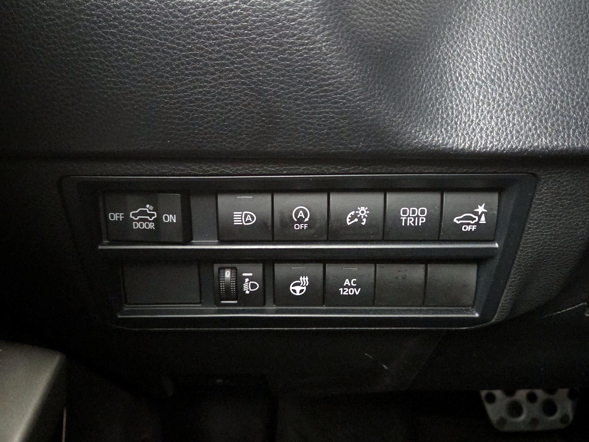 Thumbnail: 2022 Toyota Tundra - 13