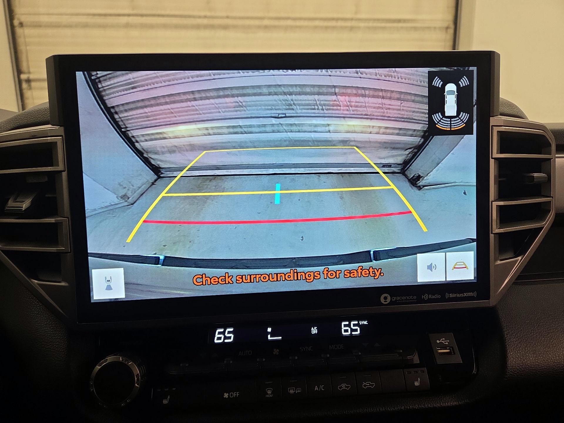 Thumbnail: 2022 Toyota Tundra - 14