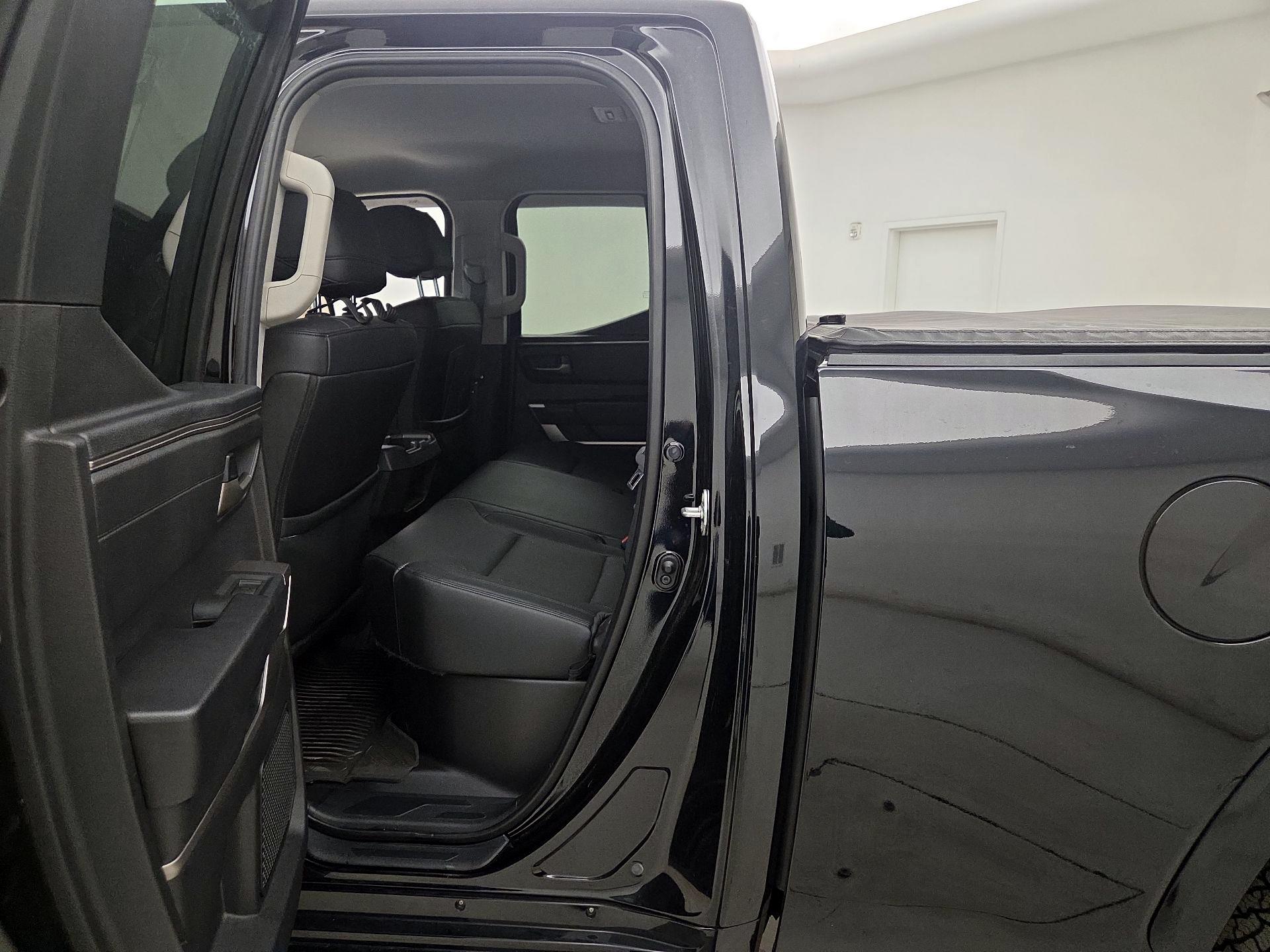 Thumbnail: 2022 Toyota Tundra - 19