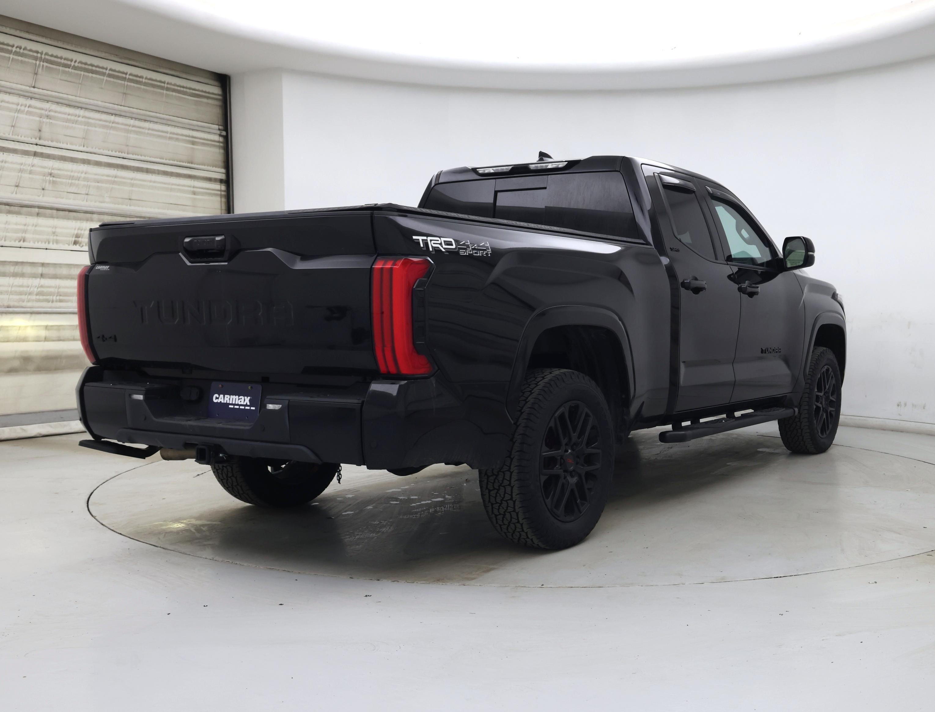 Thumbnail: 2022 Toyota Tundra - 8