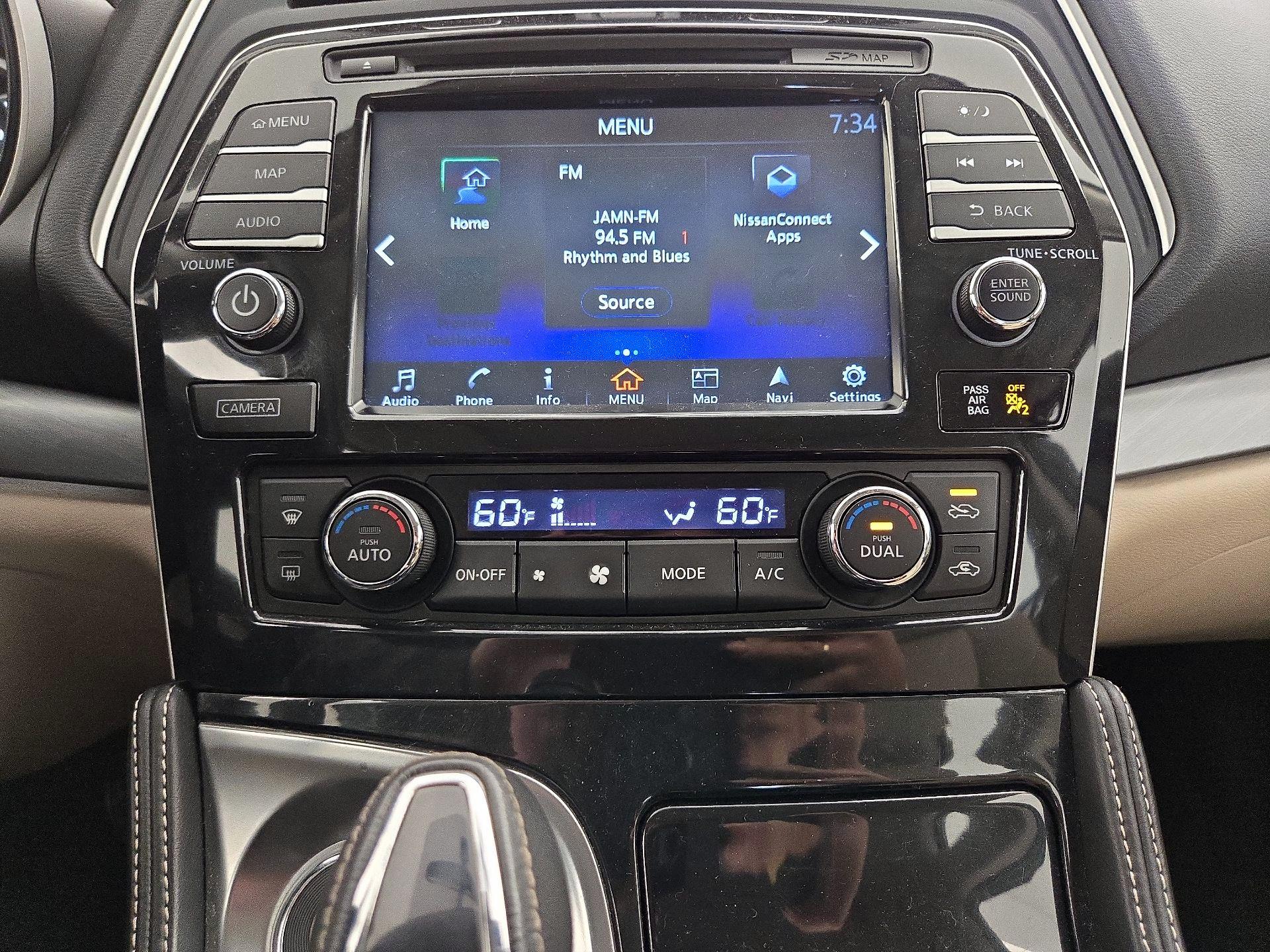 Thumbnail: 2016 Nissan Maxima - 17