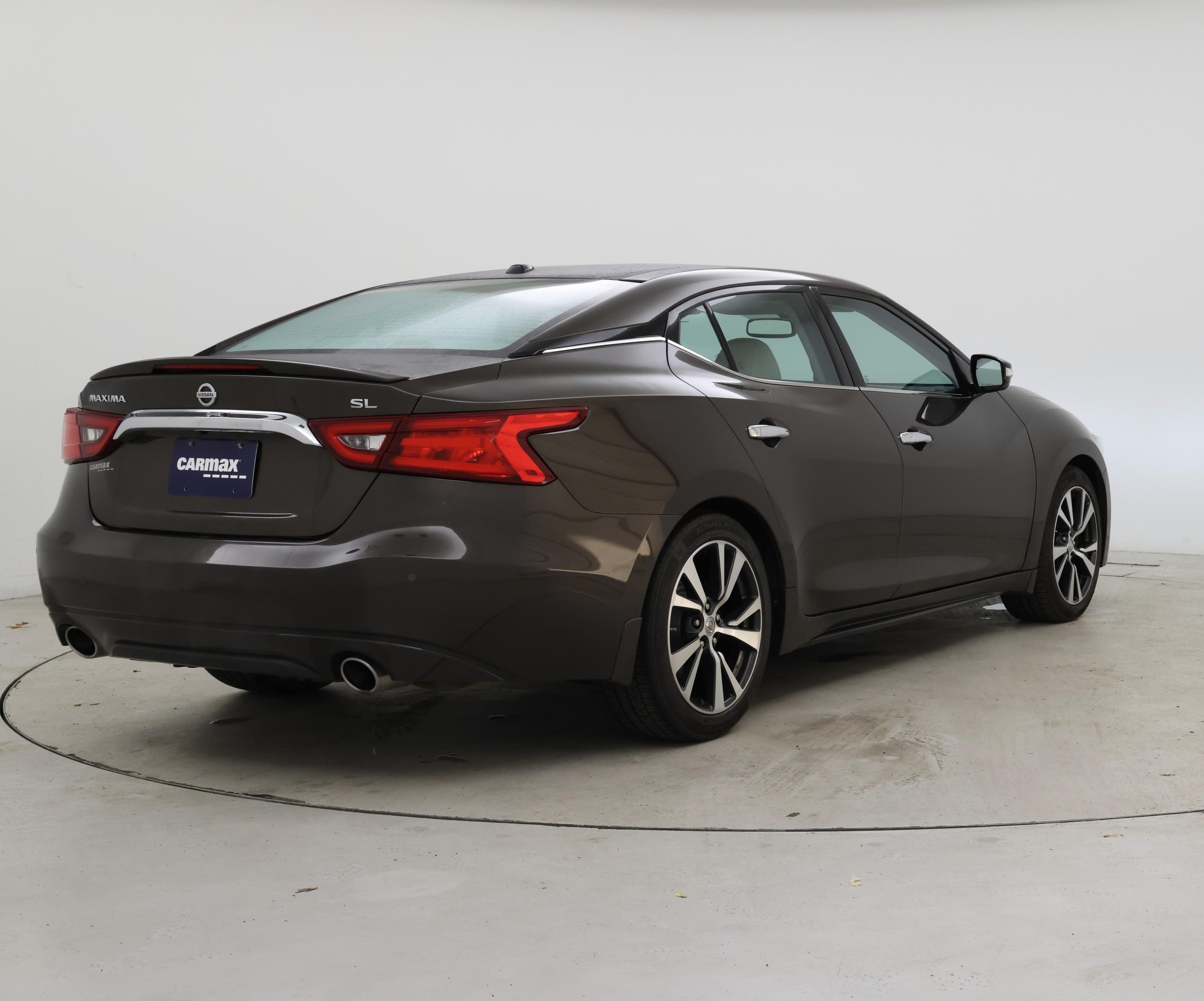 Thumbnail: 2016 Nissan Maxima - 8