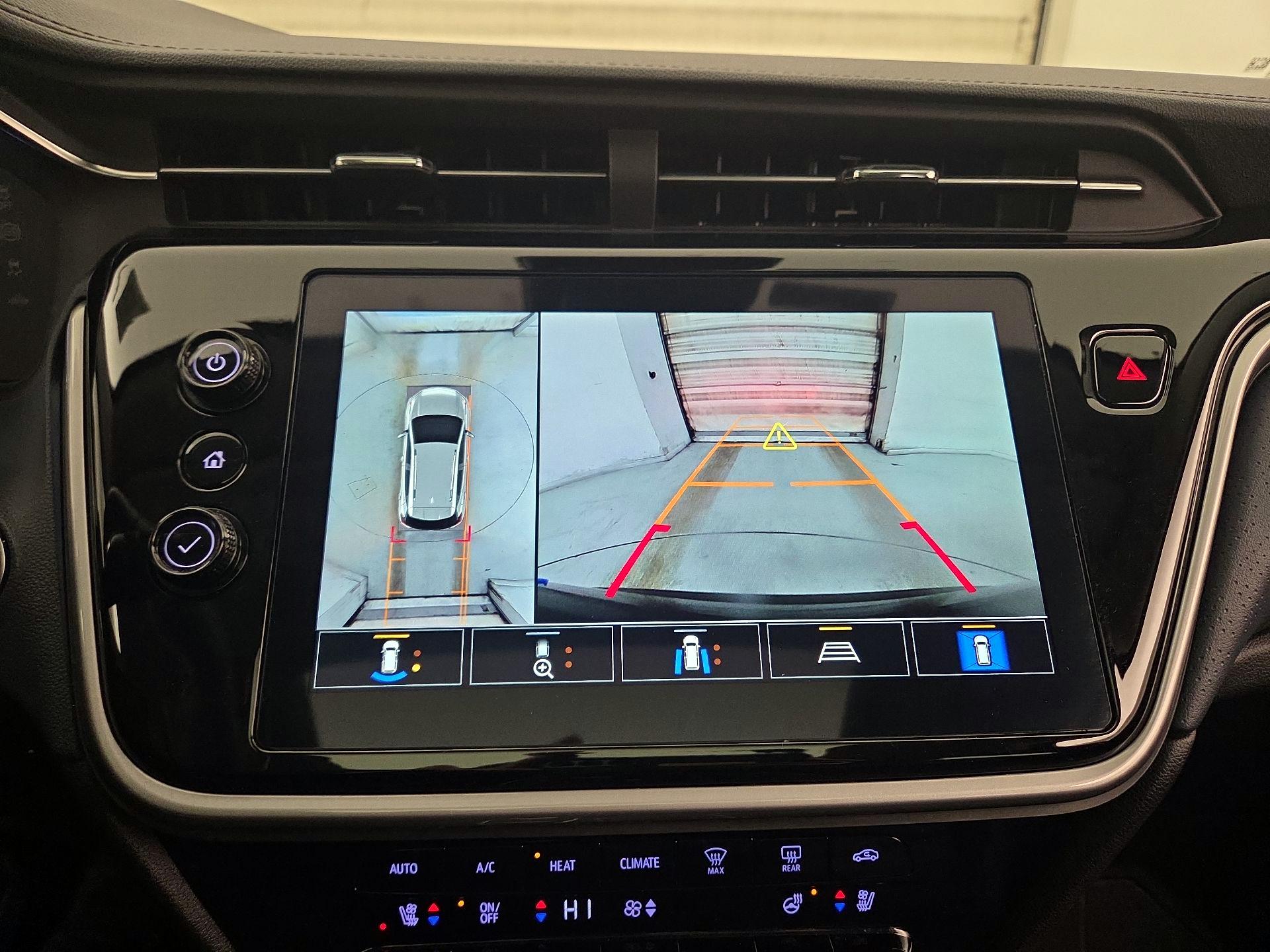 Thumbnail: 2023 Chevrolet Bolt EUV - 15