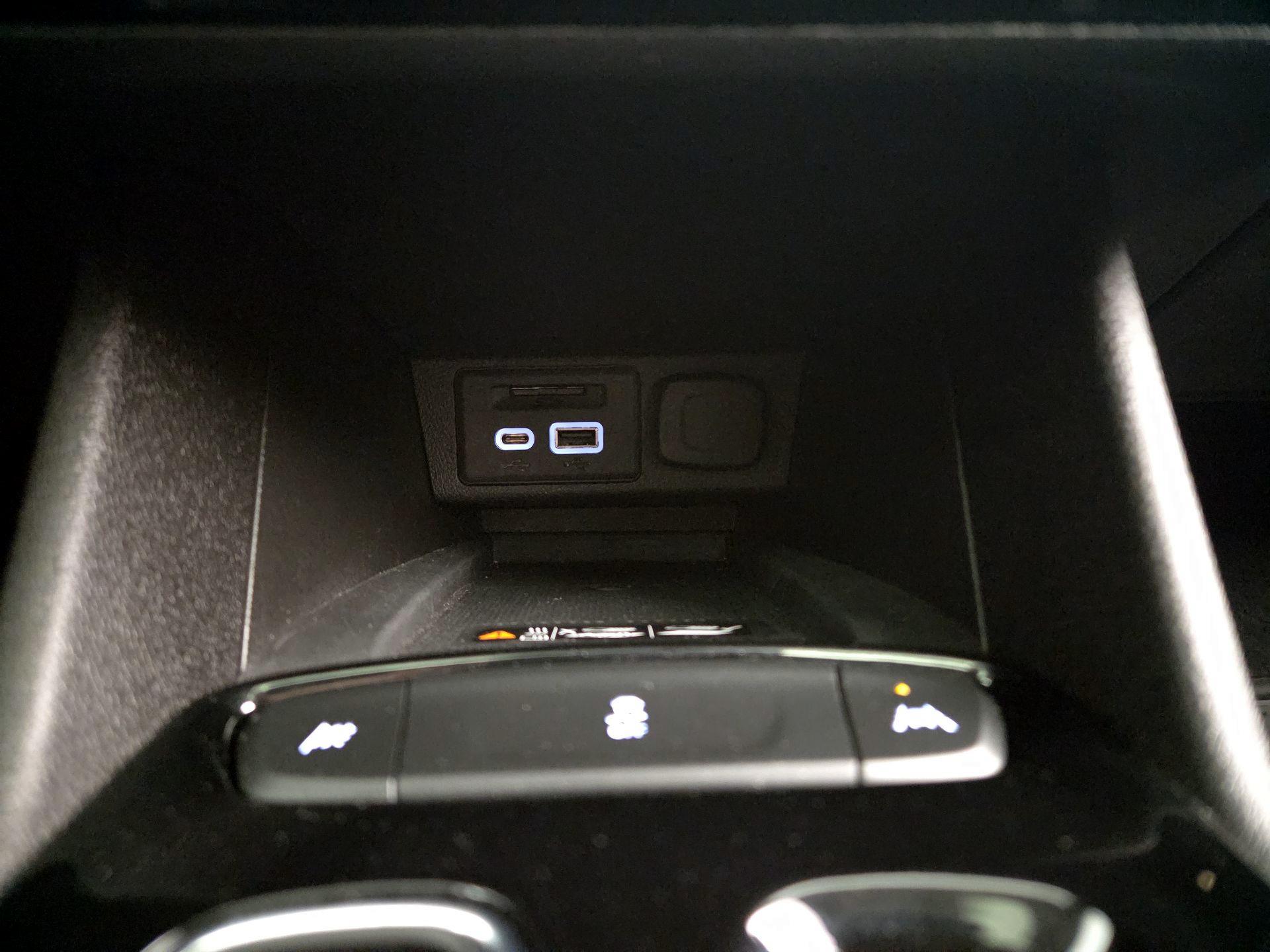 Thumbnail: 2023 Chevrolet Bolt EUV - 19