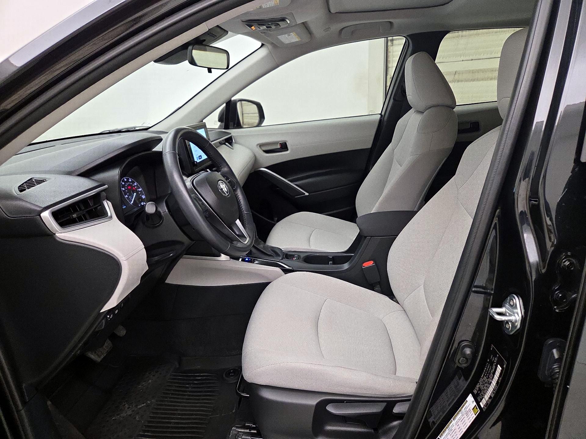 Thumbnail: 2023 Toyota Corolla Cross - 11