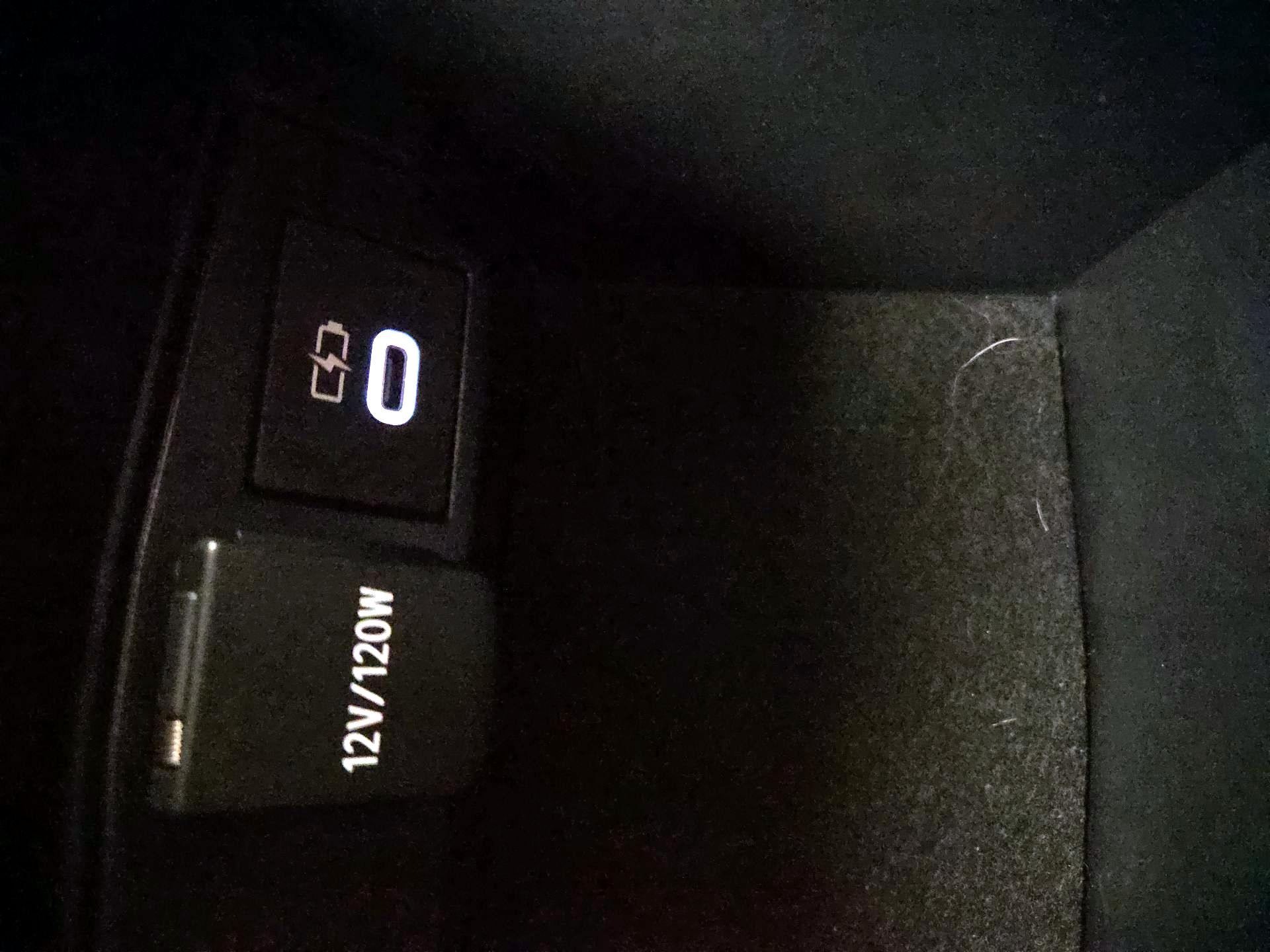 Thumbnail: 2023 Toyota Corolla Cross - 18