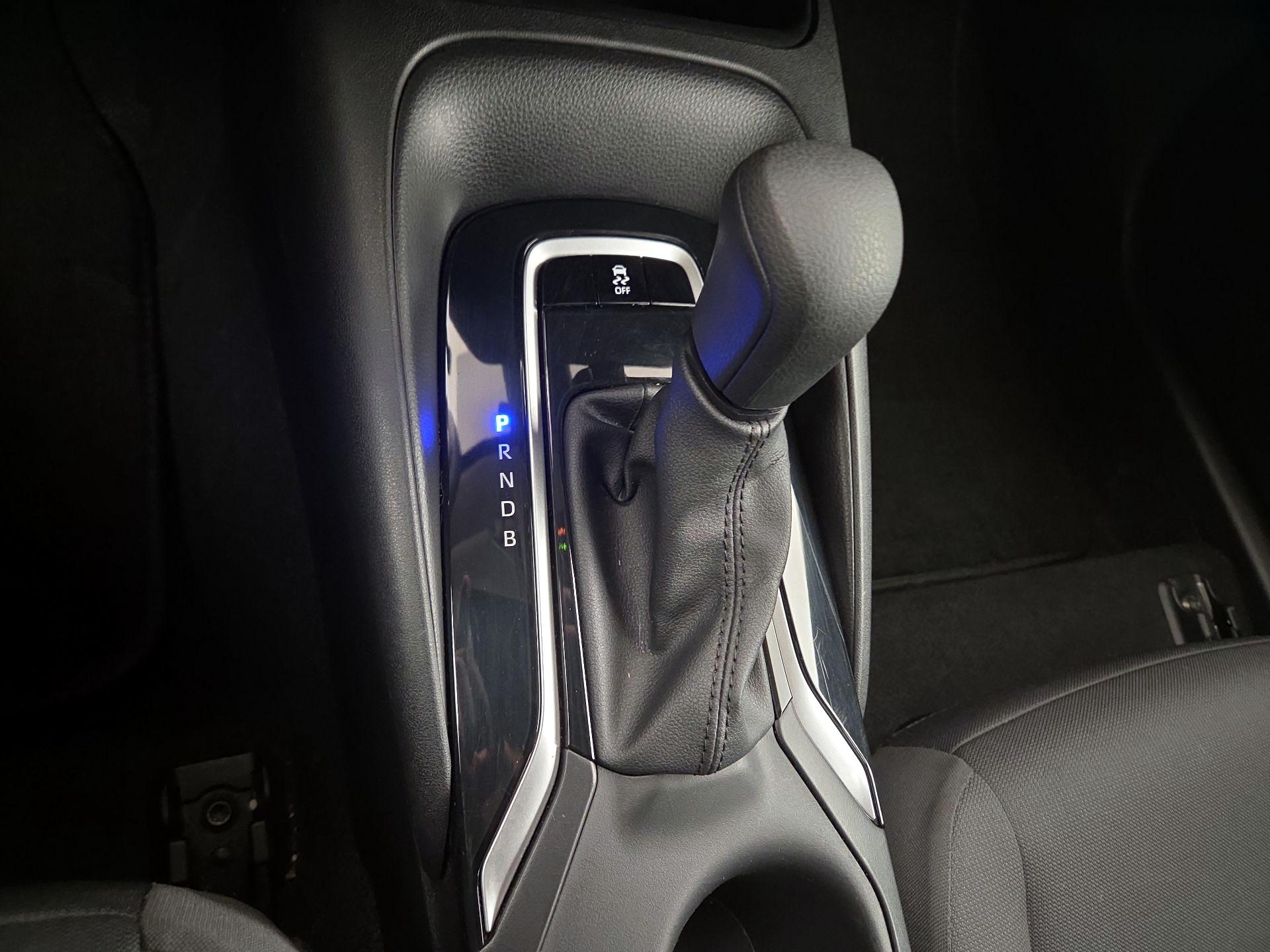 Thumbnail: 2025 Toyota Corolla - 17