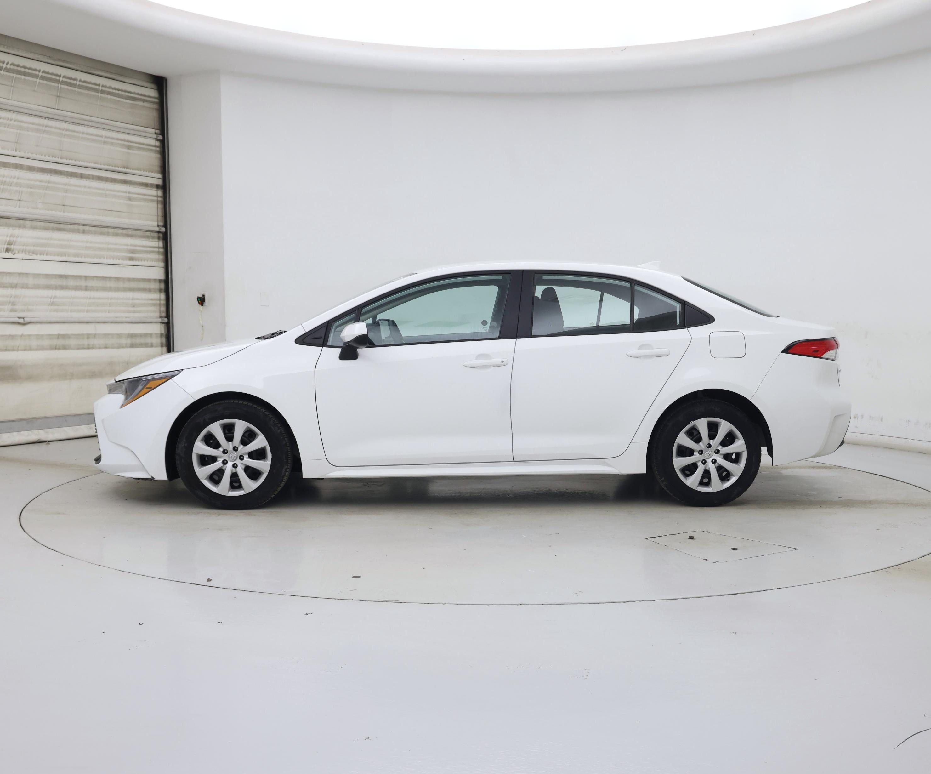 Thumbnail: 2025 Toyota Corolla - 3