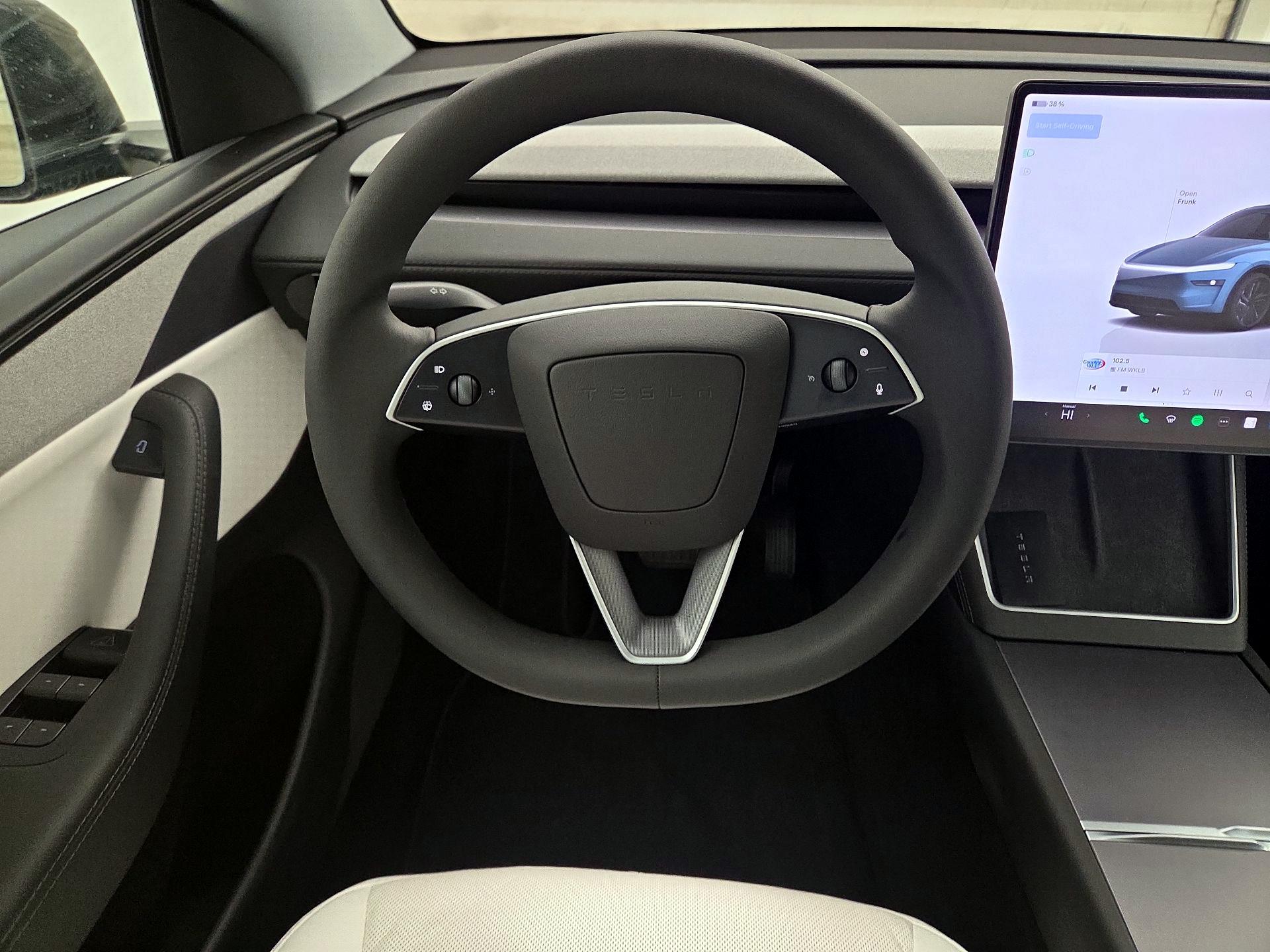 Thumbnail: 2026 Tesla Model Y - 10