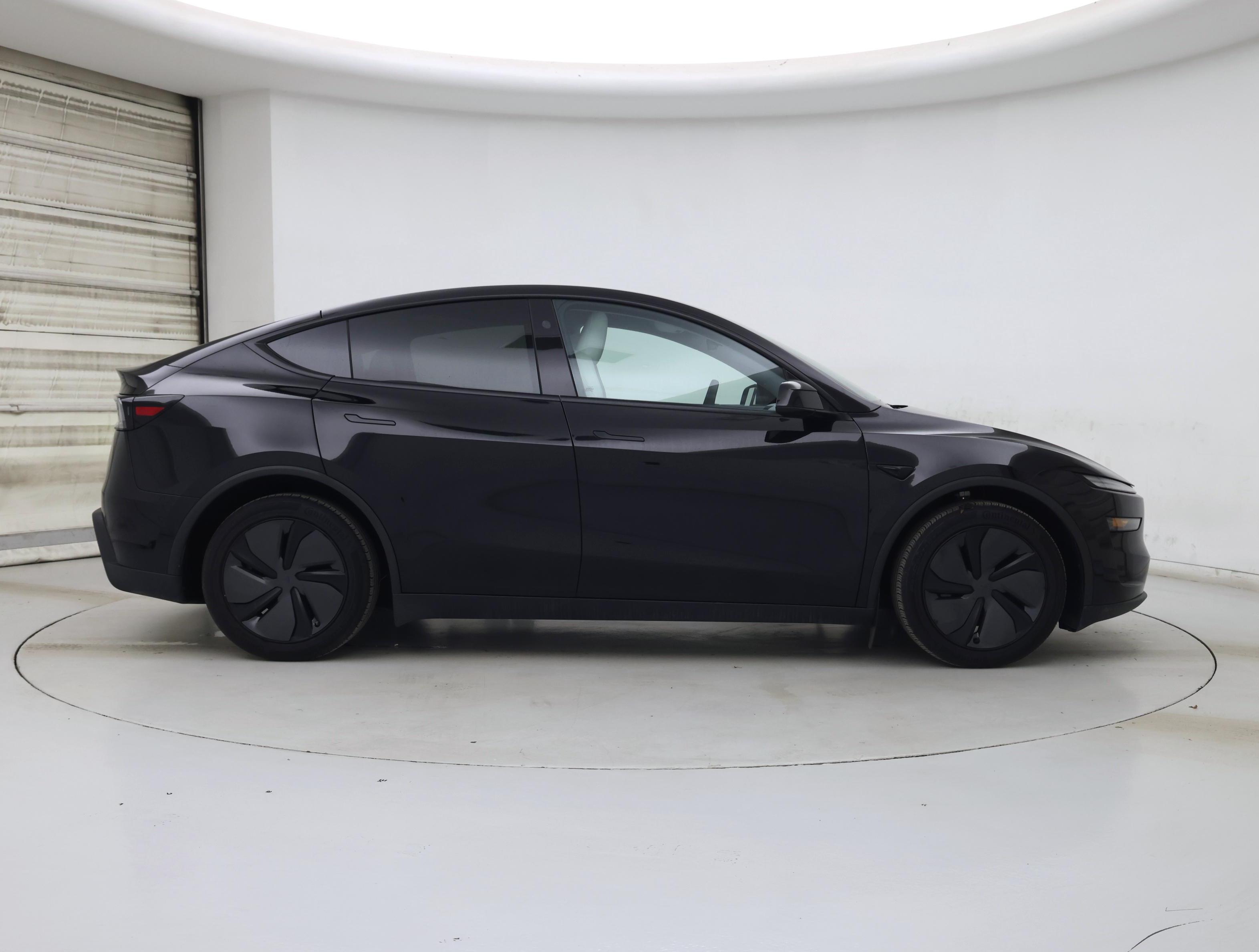 Thumbnail: 2026 Tesla Model Y - 7