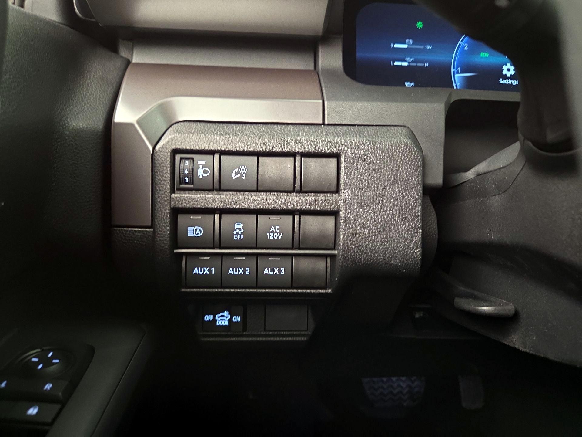 Thumbnail: 2024 Toyota Tacoma - 13