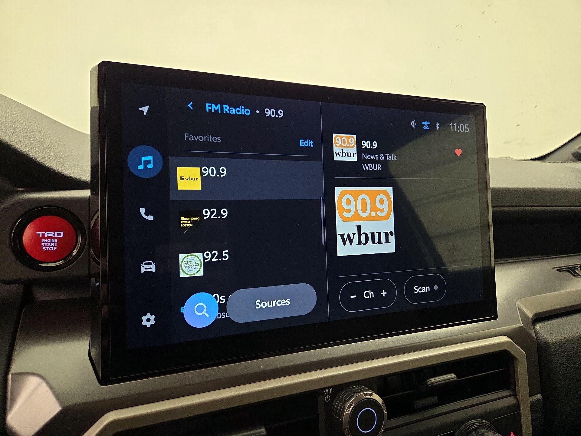 Thumbnail: 2024 Toyota Tacoma - 16