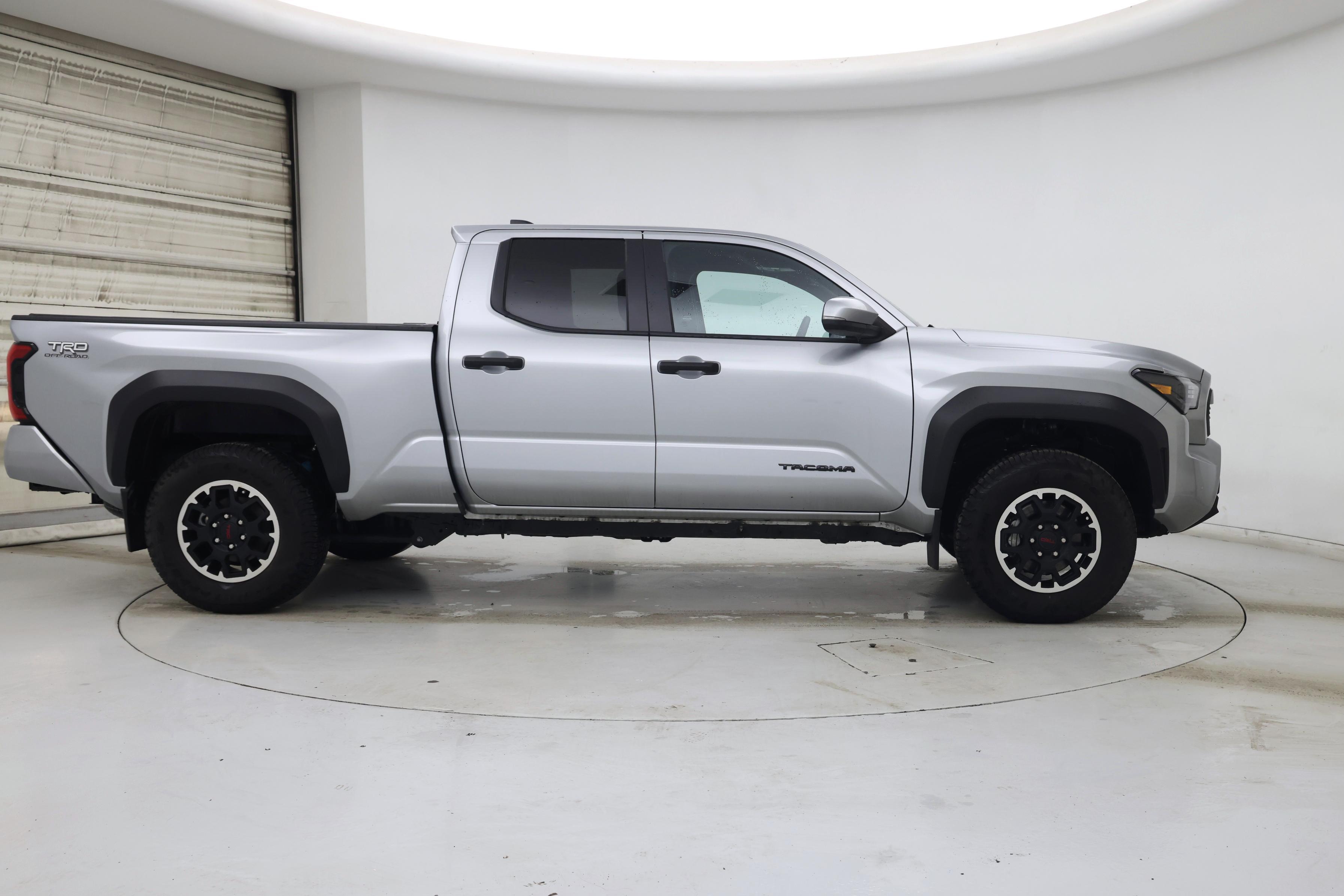 Thumbnail: 2024 Toyota Tacoma - 7