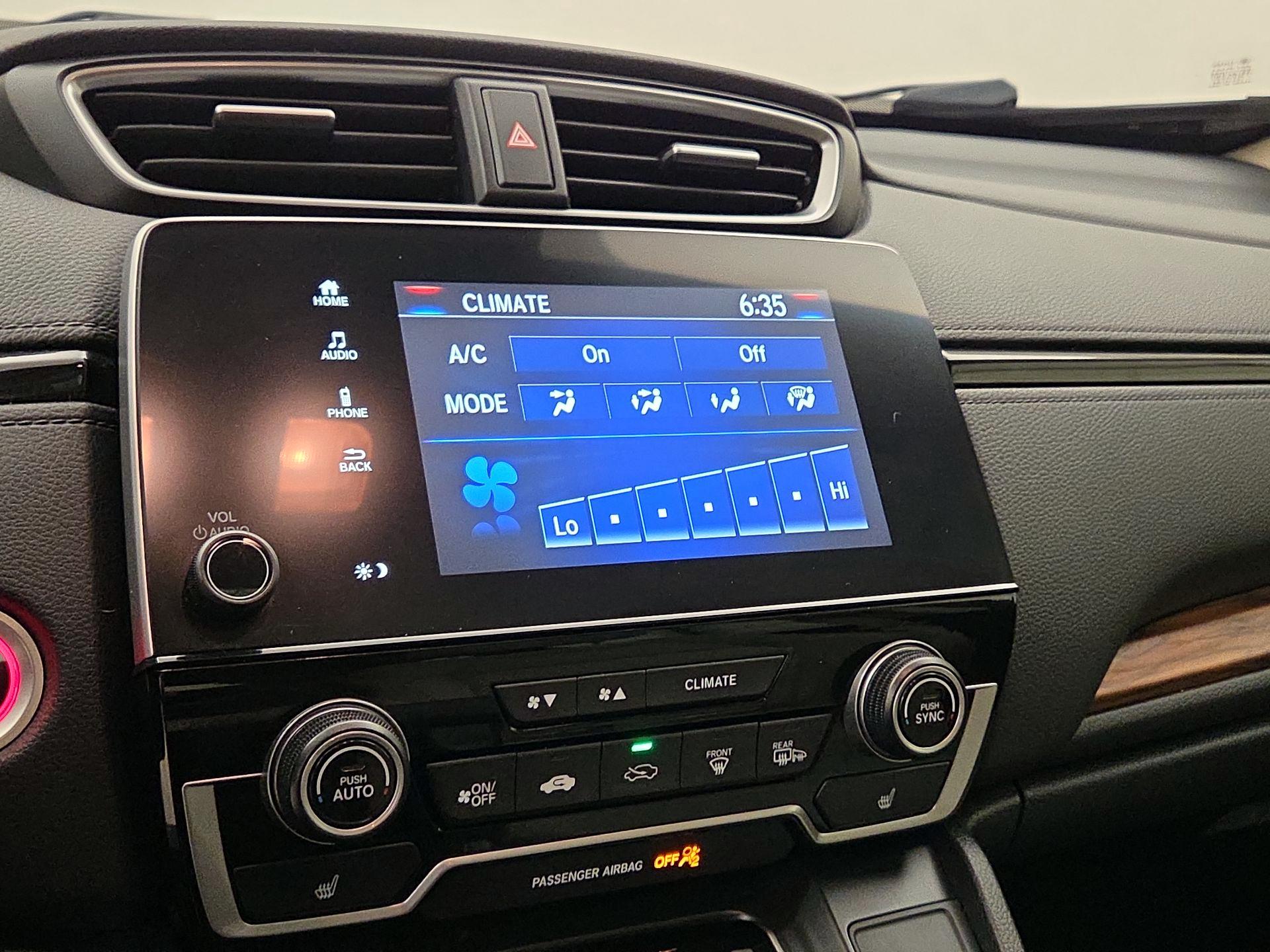 Thumbnail: 2017 Honda CR-V - 16