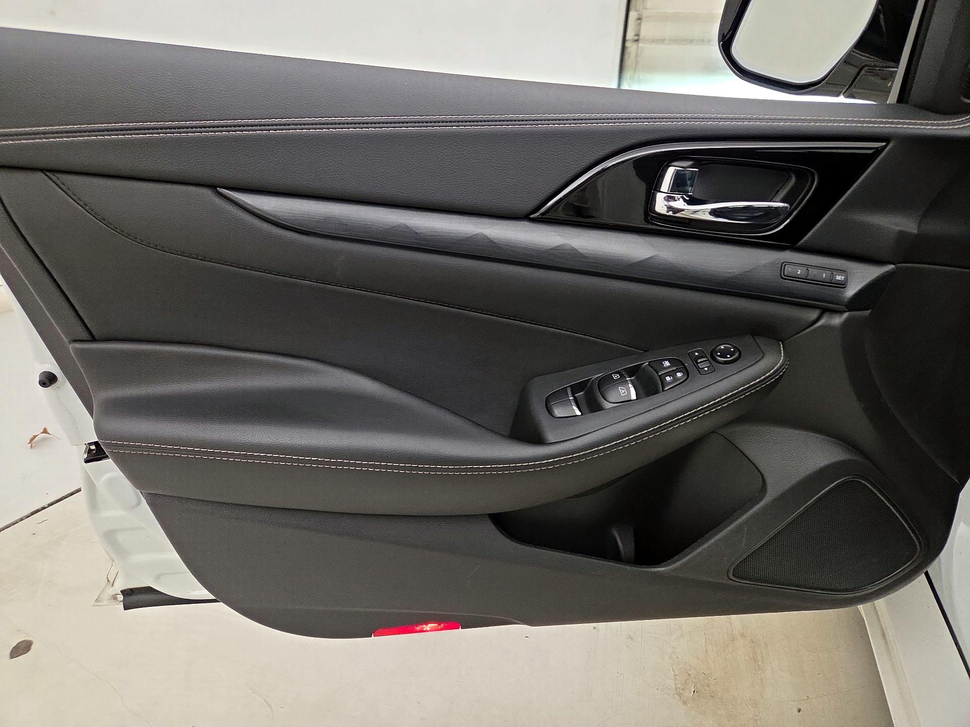 Thumbnail: 2023 Nissan Maxima - 12