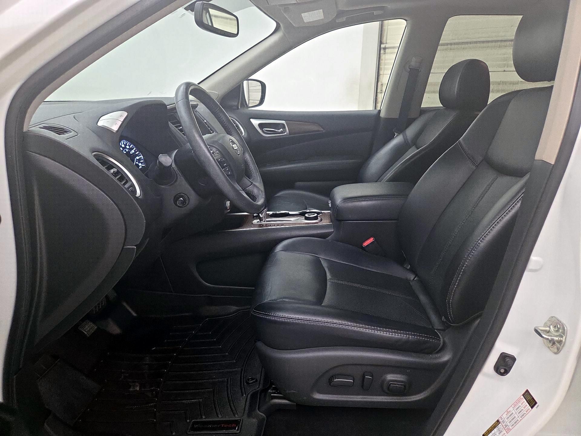 Thumbnail: 2018 Nissan Pathfinder - 11