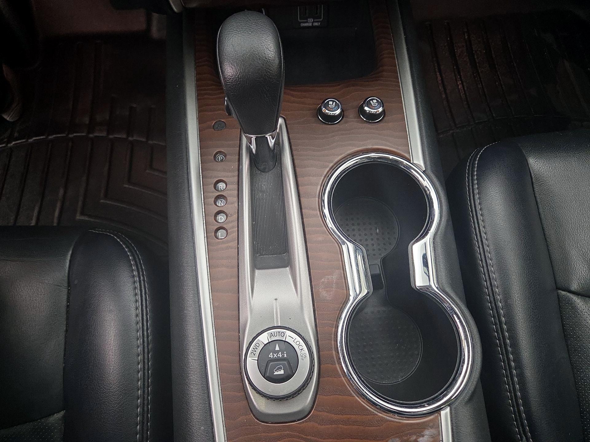 Thumbnail: 2018 Nissan Pathfinder - 17