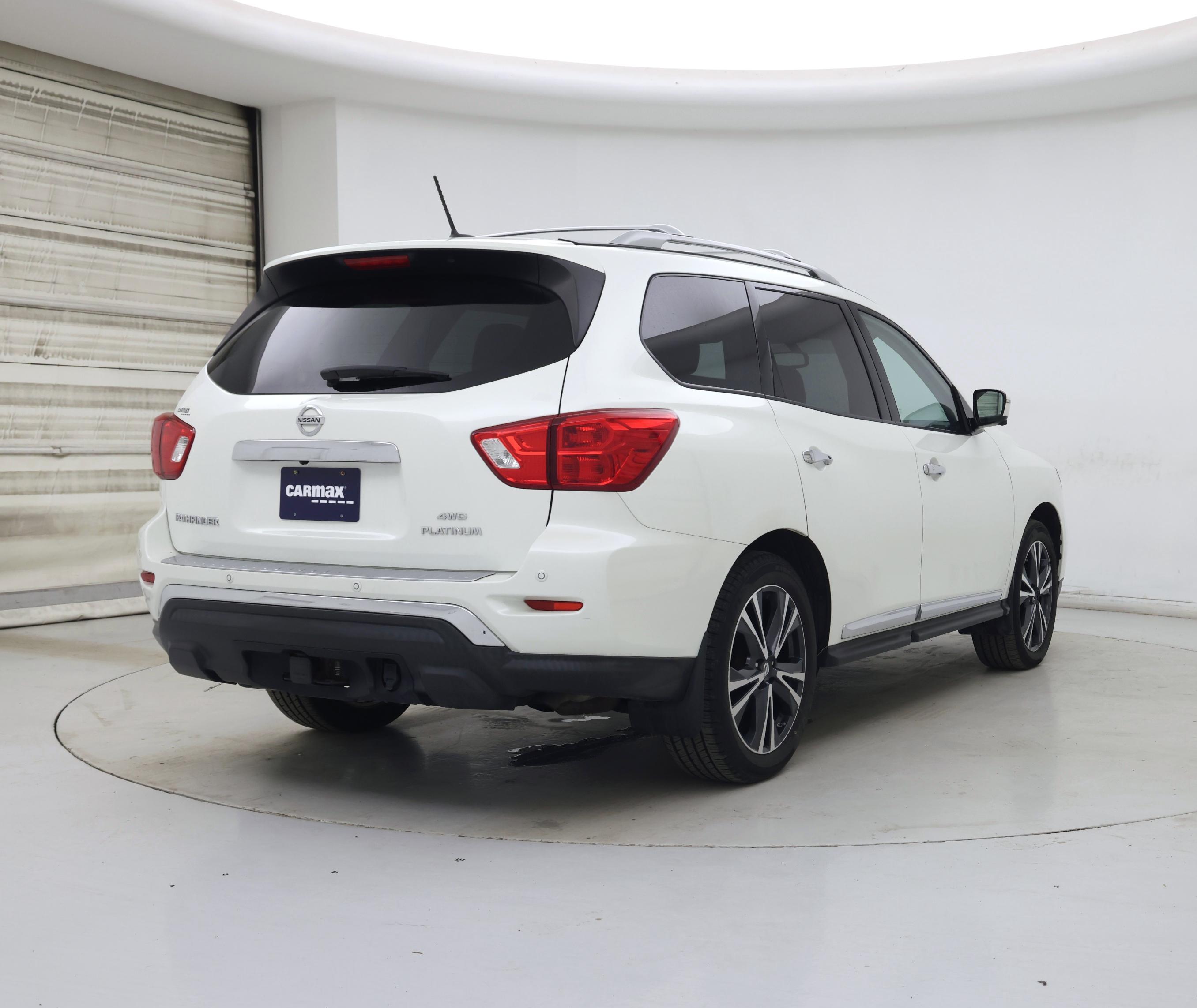 Thumbnail: 2018 Nissan Pathfinder - 8