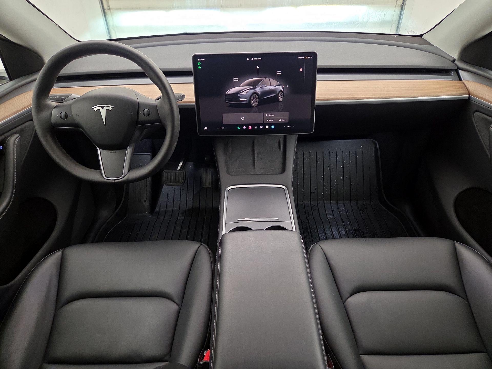 Thumbnail: 2025 Tesla Model Y - 9