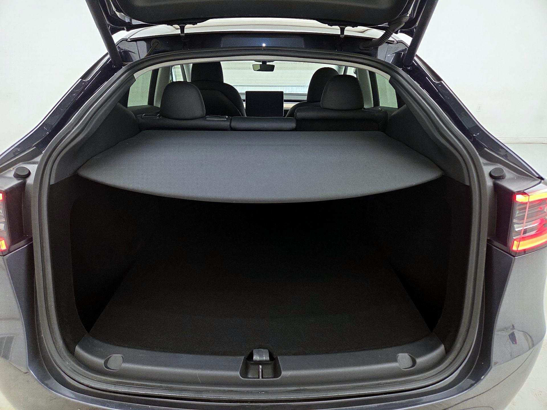 Thumbnail: 2025 Tesla Model Y - 20