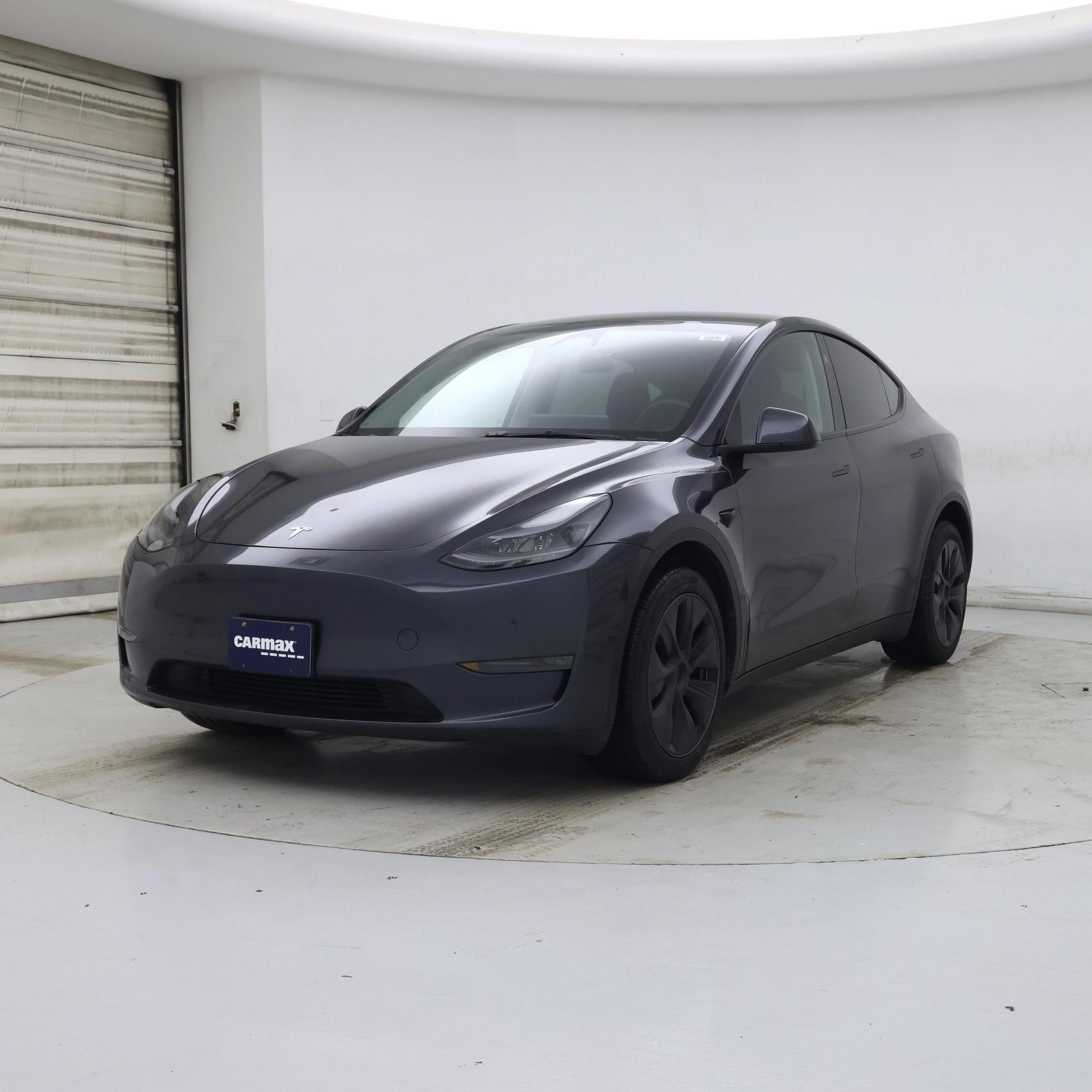 Thumbnail: 2025 Tesla Model Y - 4
