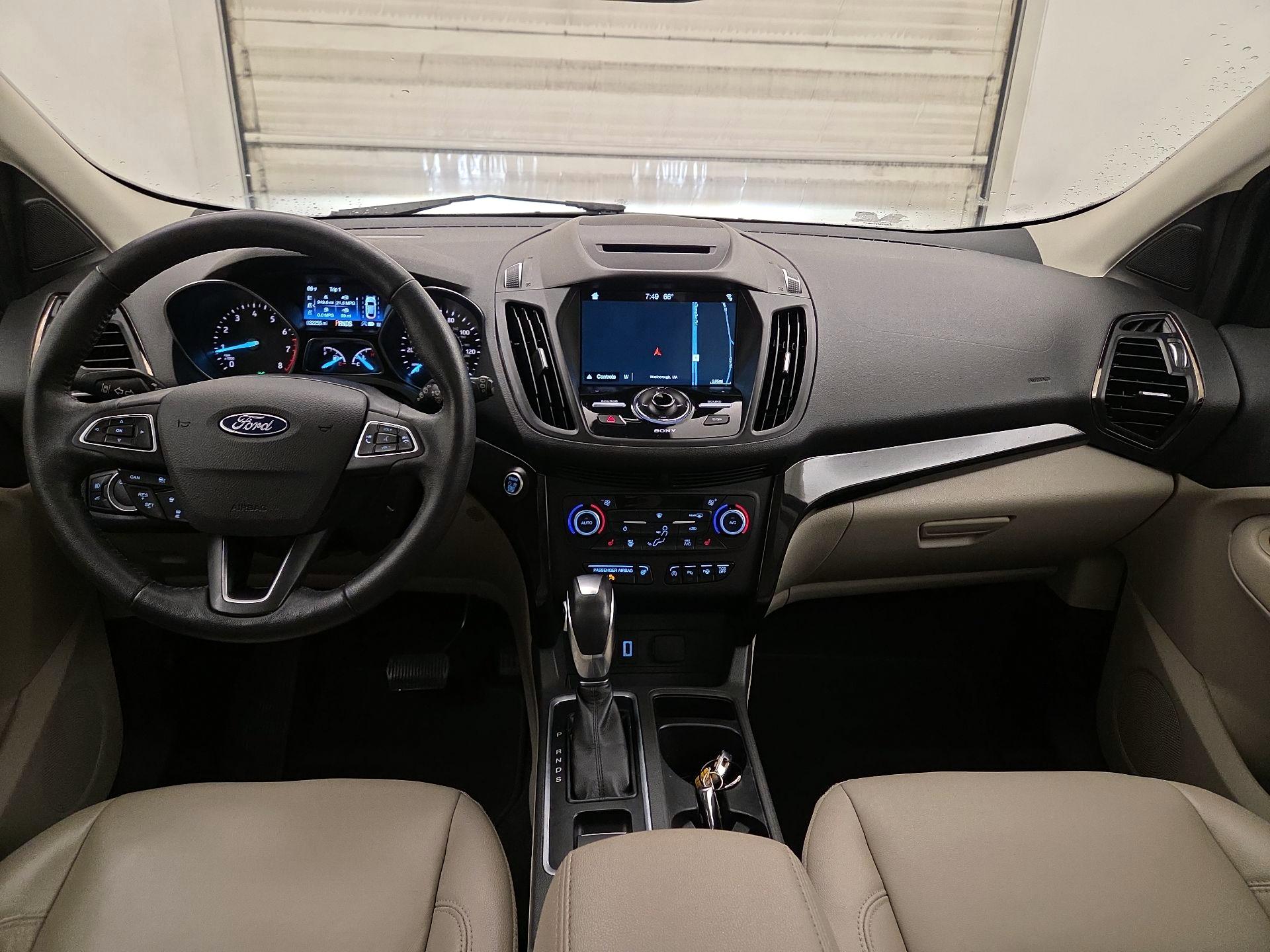 Thumbnail: 2018 Ford Escape - 9