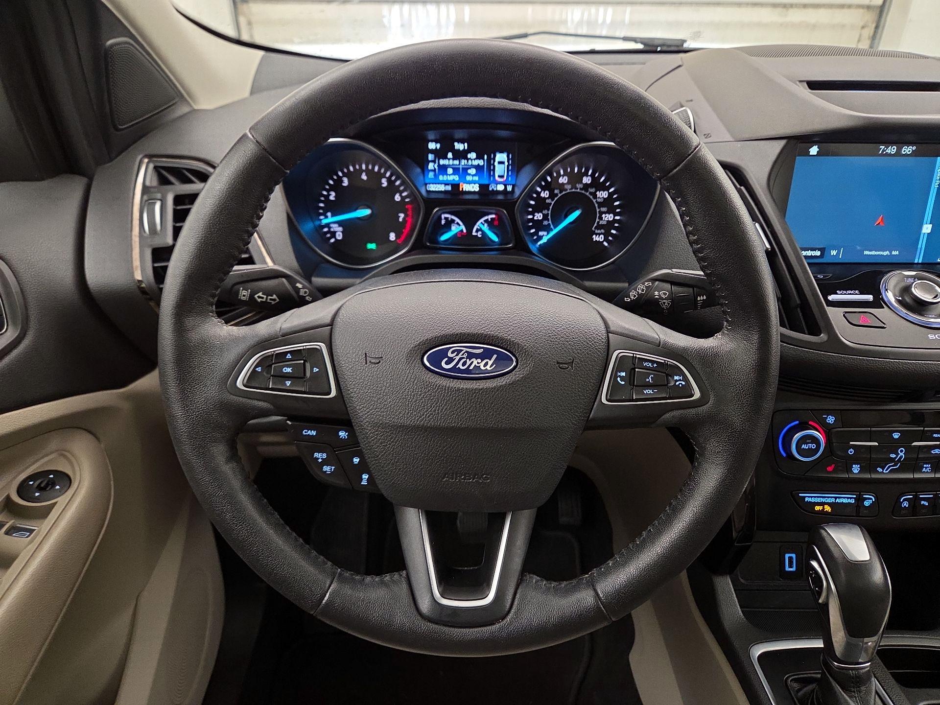 Thumbnail: 2018 Ford Escape - 10